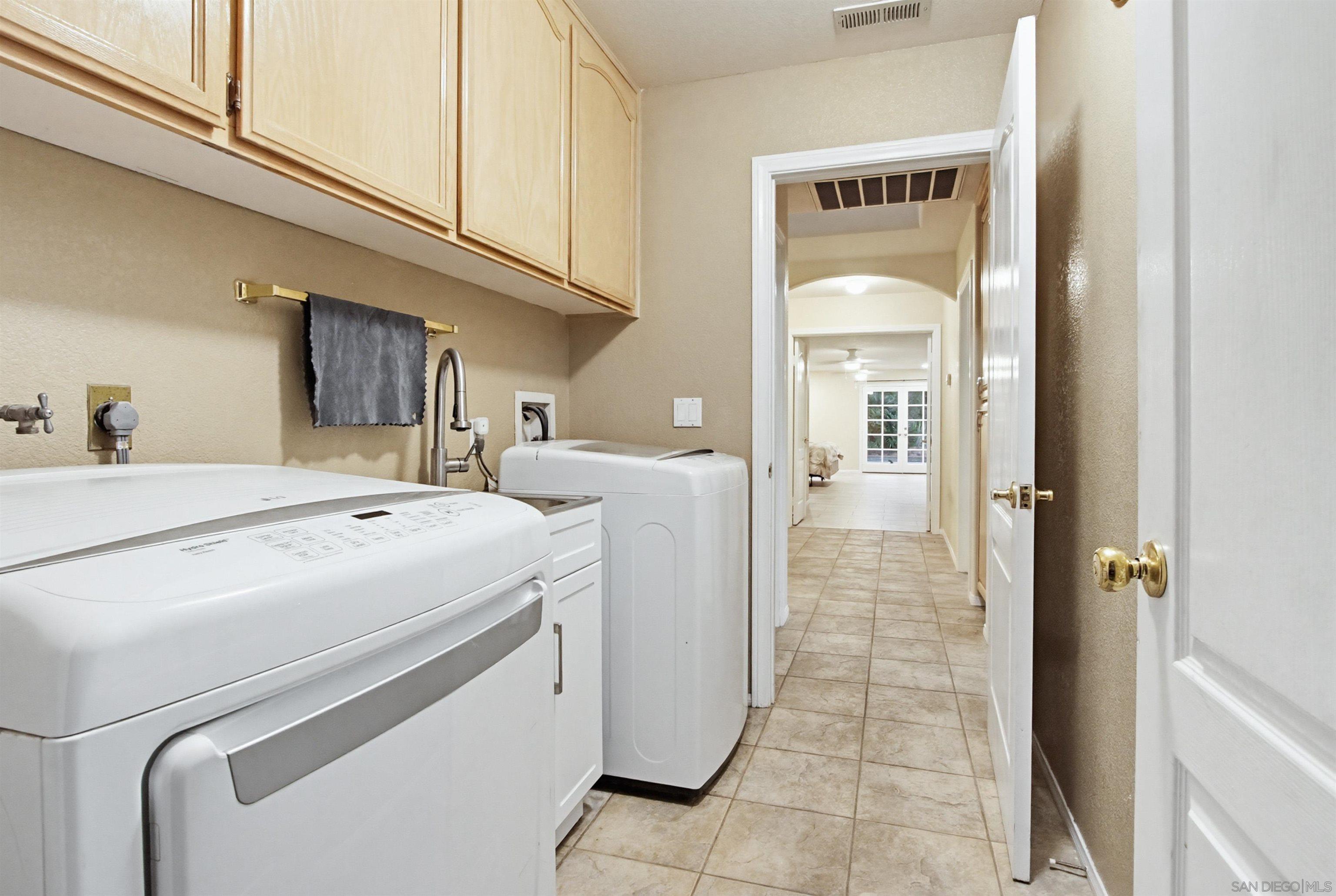 Detail Gallery Image 26 of 35 For 24427  Del Amo Rd, Ramona,  CA 92065 - 5 Beds | 3 Baths