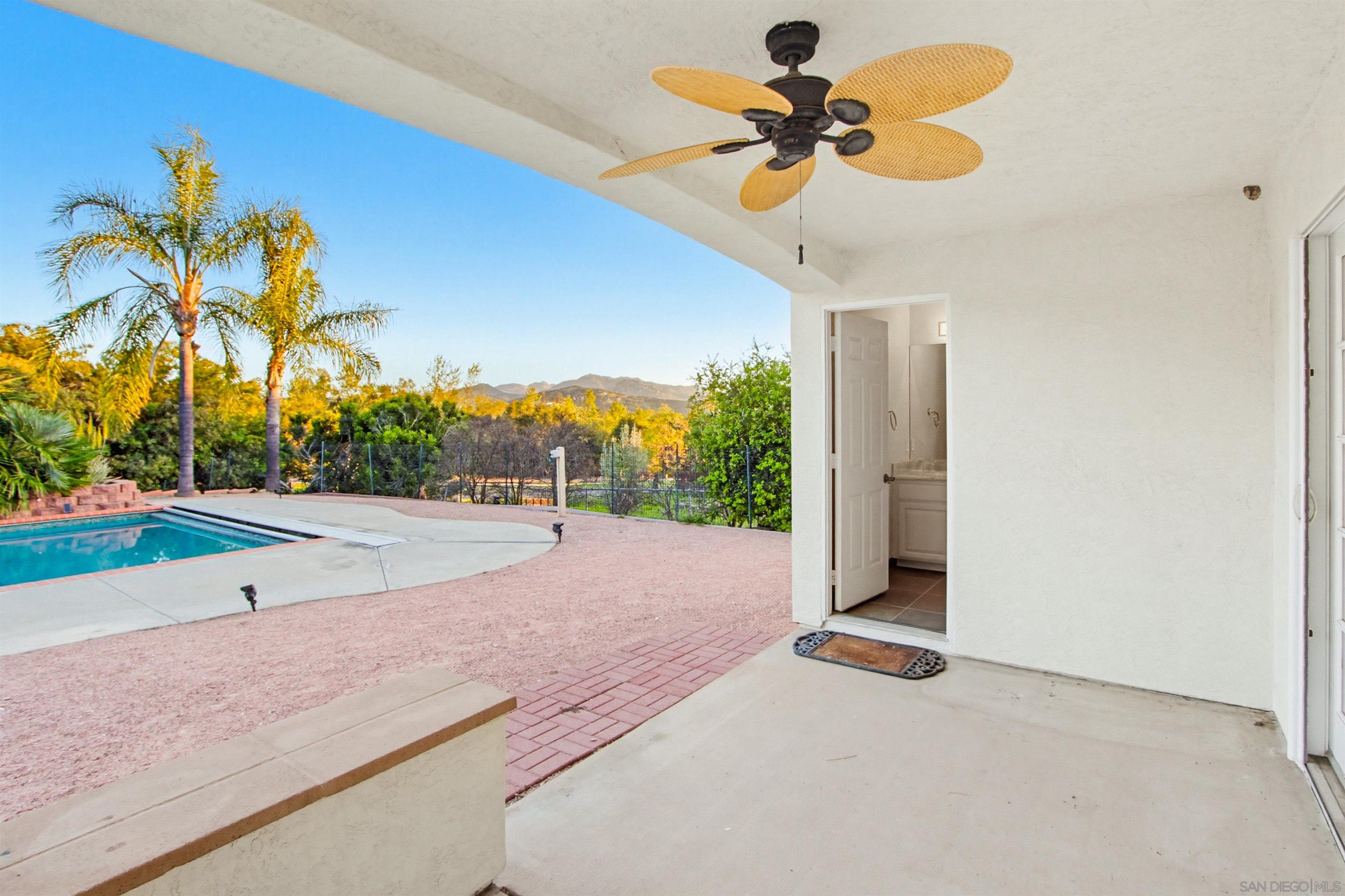 Detail Gallery Image 33 of 35 For 24427  Del Amo Rd, Ramona,  CA 92065 - 5 Beds | 3 Baths