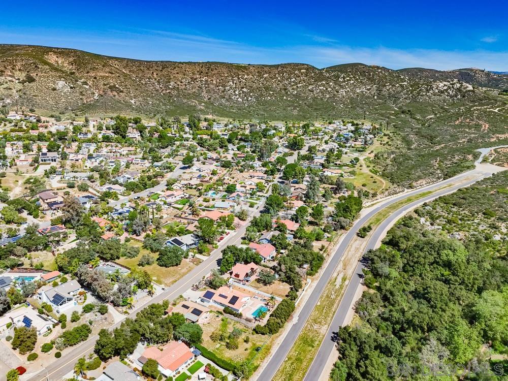 Detail Gallery Image 50 of 55 For 24427  Del Amo Rd, Ramona,  CA 92065 - 4 Beds | 3 Baths