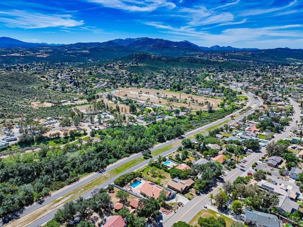 Detail Gallery Image 54 of 55 For 24427  Del Amo Rd, Ramona,  CA 92065 - 4 Beds | 3 Baths