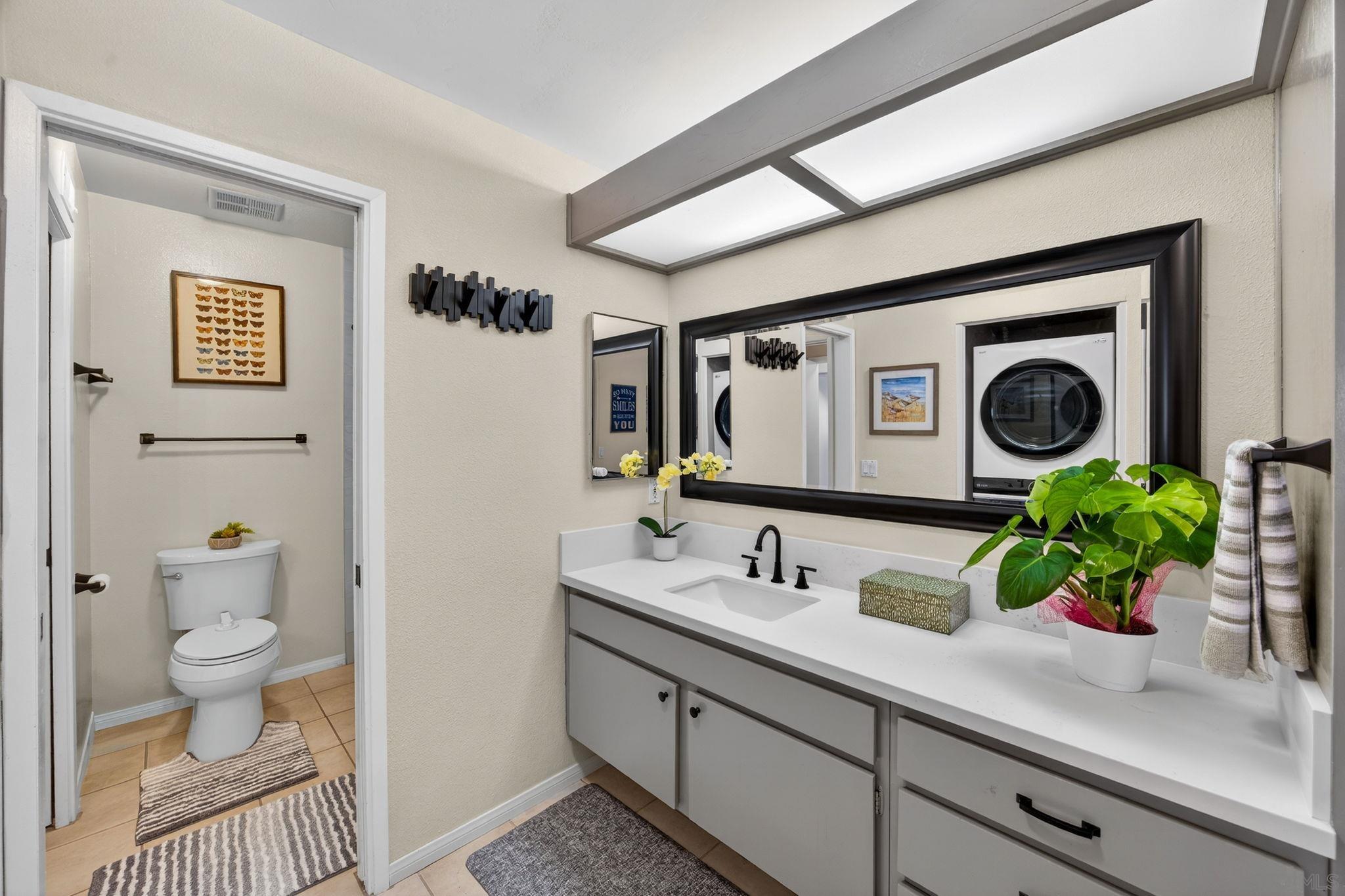 Detail Gallery Image 25 of 53 For 9757  Caminito Cuadro, San Diego,  CA 92129 - 2 Beds | 1/1 Baths