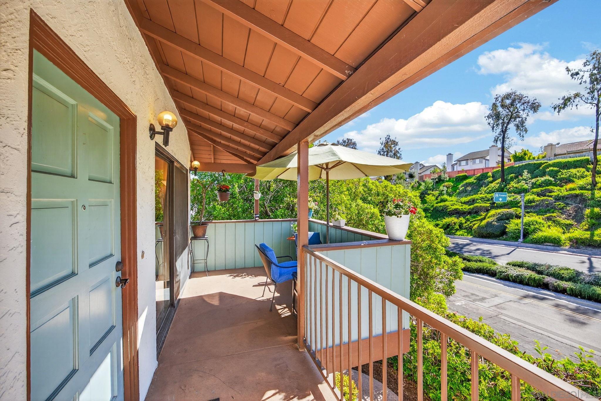 Detail Gallery Image 39 of 53 For 9757  Caminito Cuadro, San Diego,  CA 92129 - 2 Beds | 1/1 Baths