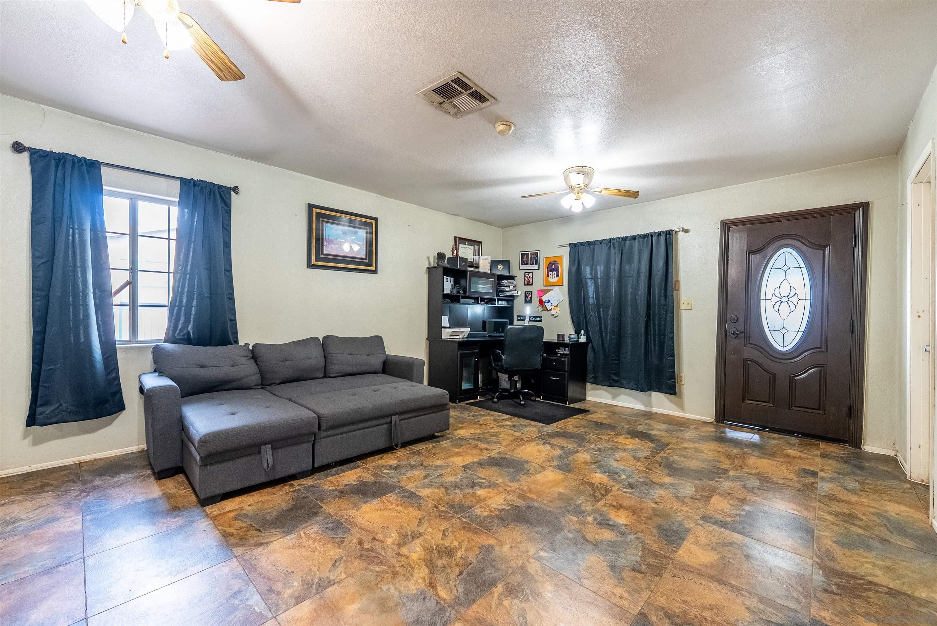 Detail Gallery Image 21 of 33 For 222 N Lake St, –,  CA 92233 - 3 Beds | 2 Baths