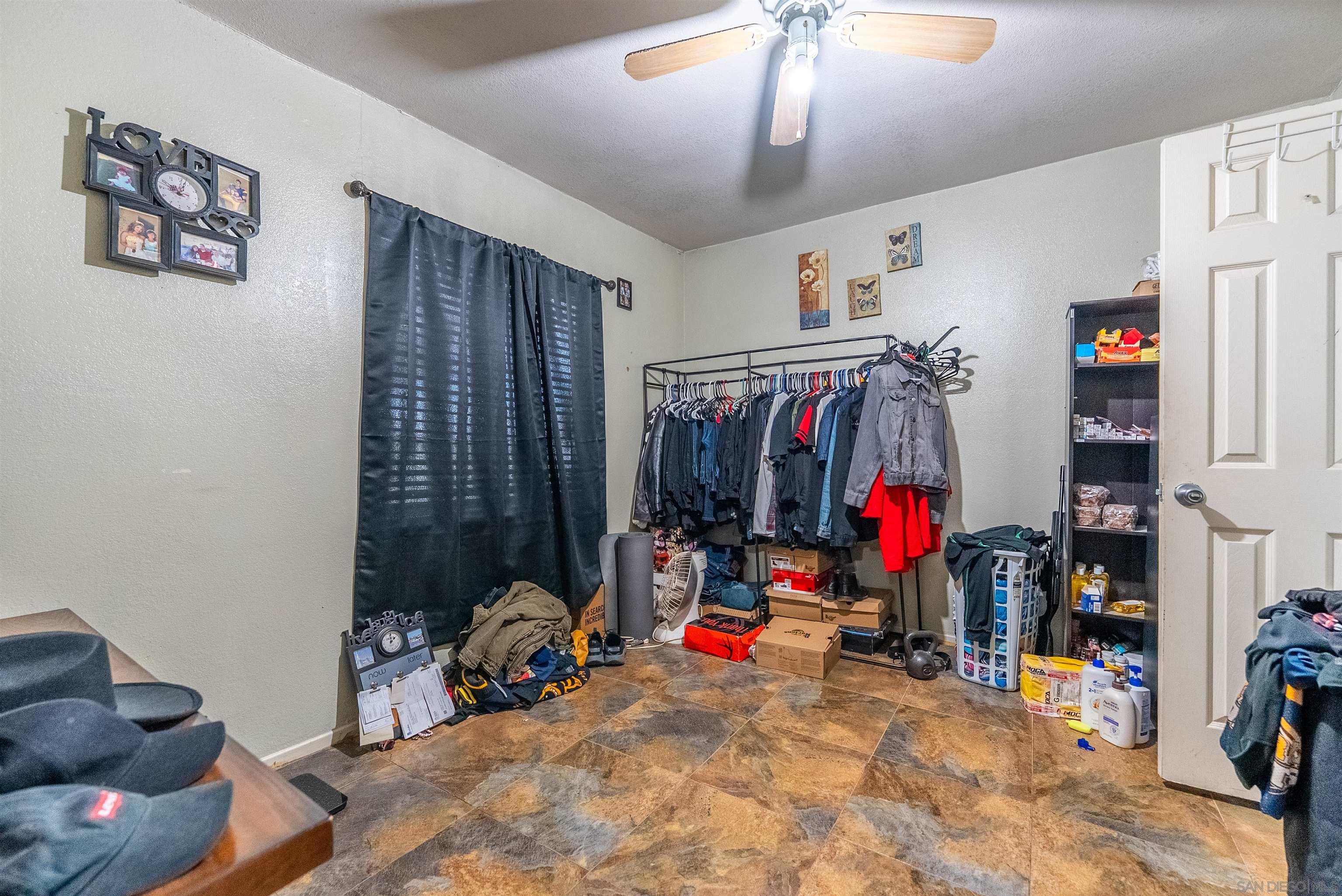 Detail Gallery Image 27 of 33 For 222 N Lake St, –,  CA 92233 - 3 Beds | 2 Baths