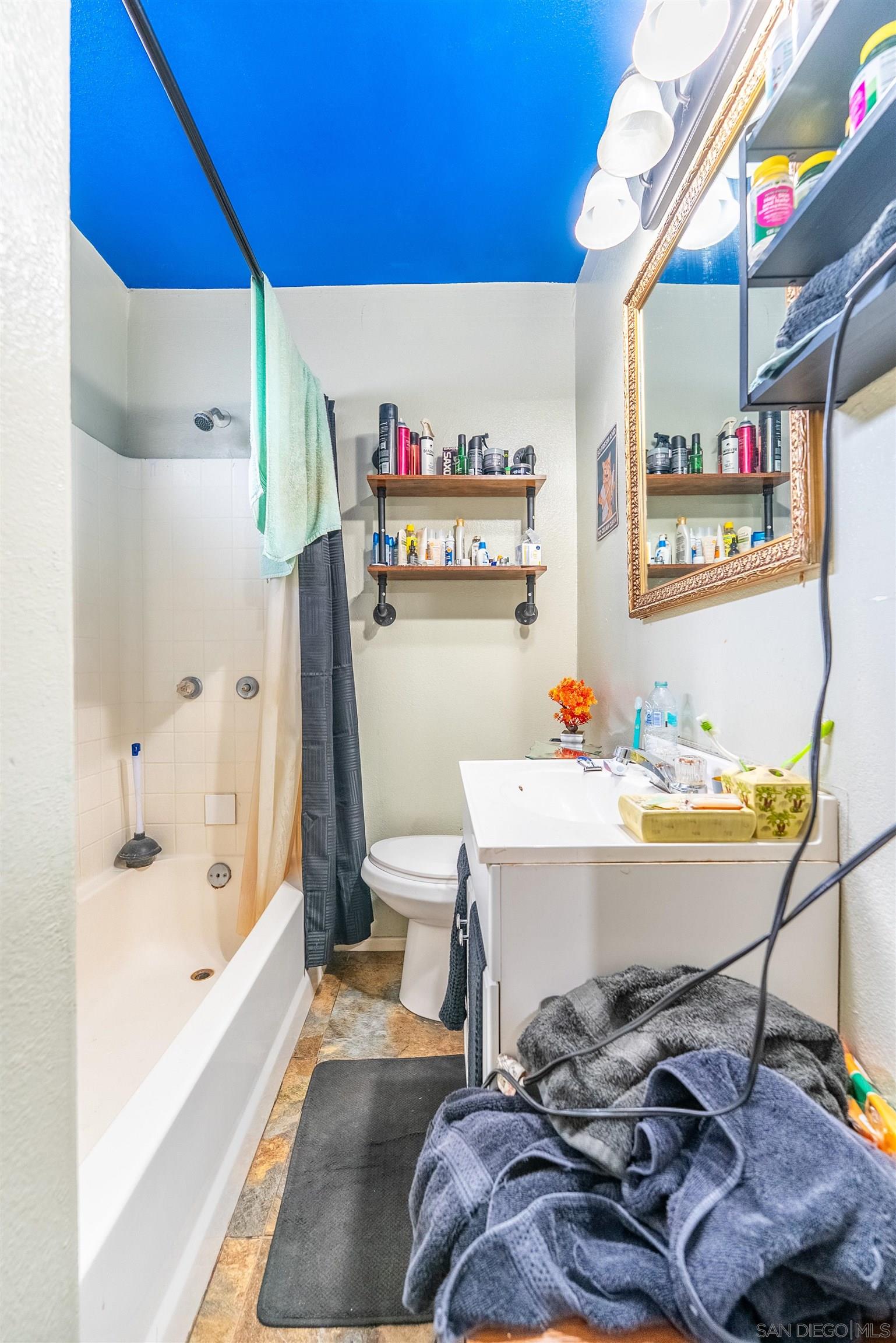 Detail Gallery Image 28 of 33 For 222 N Lake St, –,  CA 92233 - 3 Beds | 2 Baths