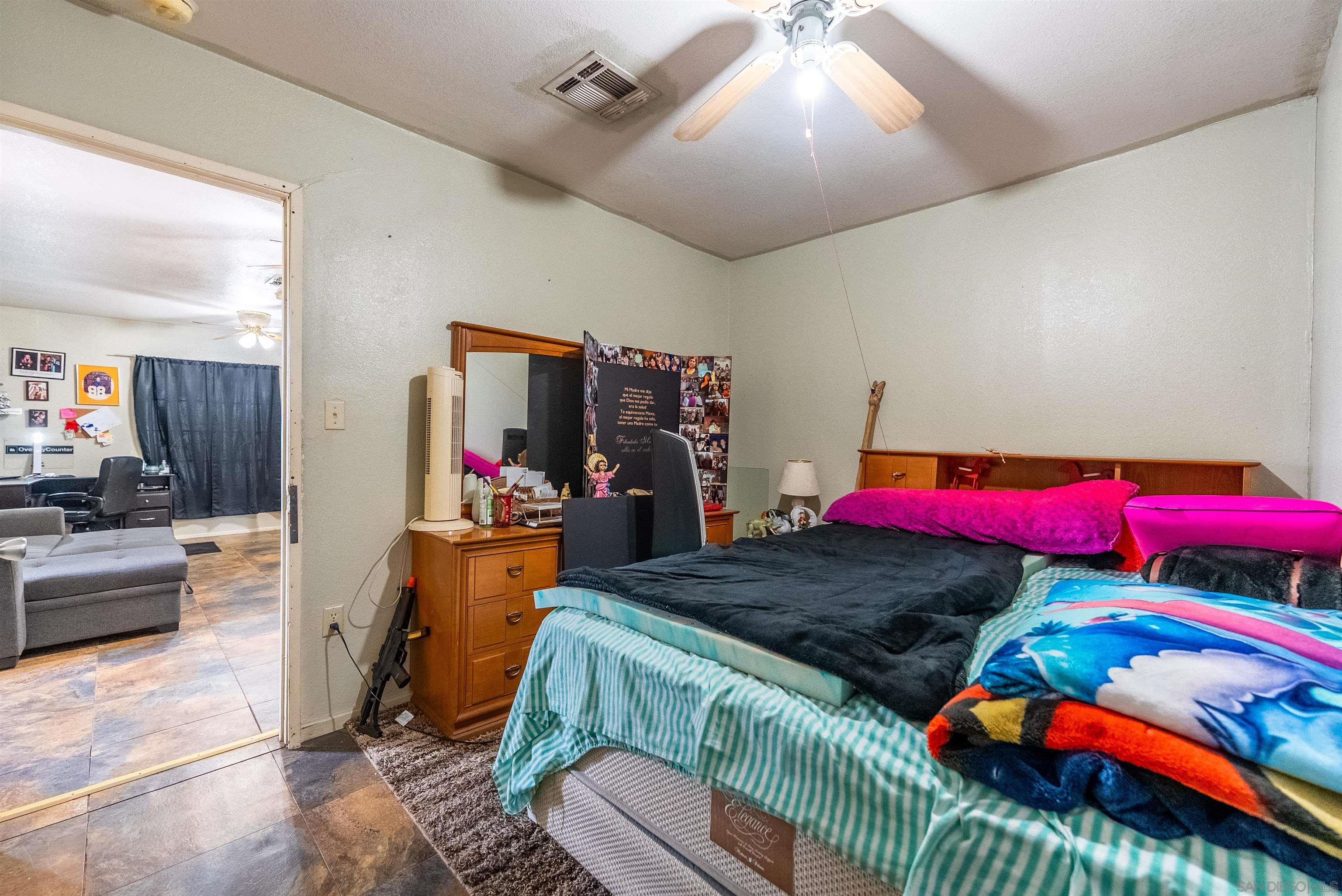 Detail Gallery Image 31 of 33 For 222 N Lake St, –,  CA 92233 - 3 Beds | 2 Baths