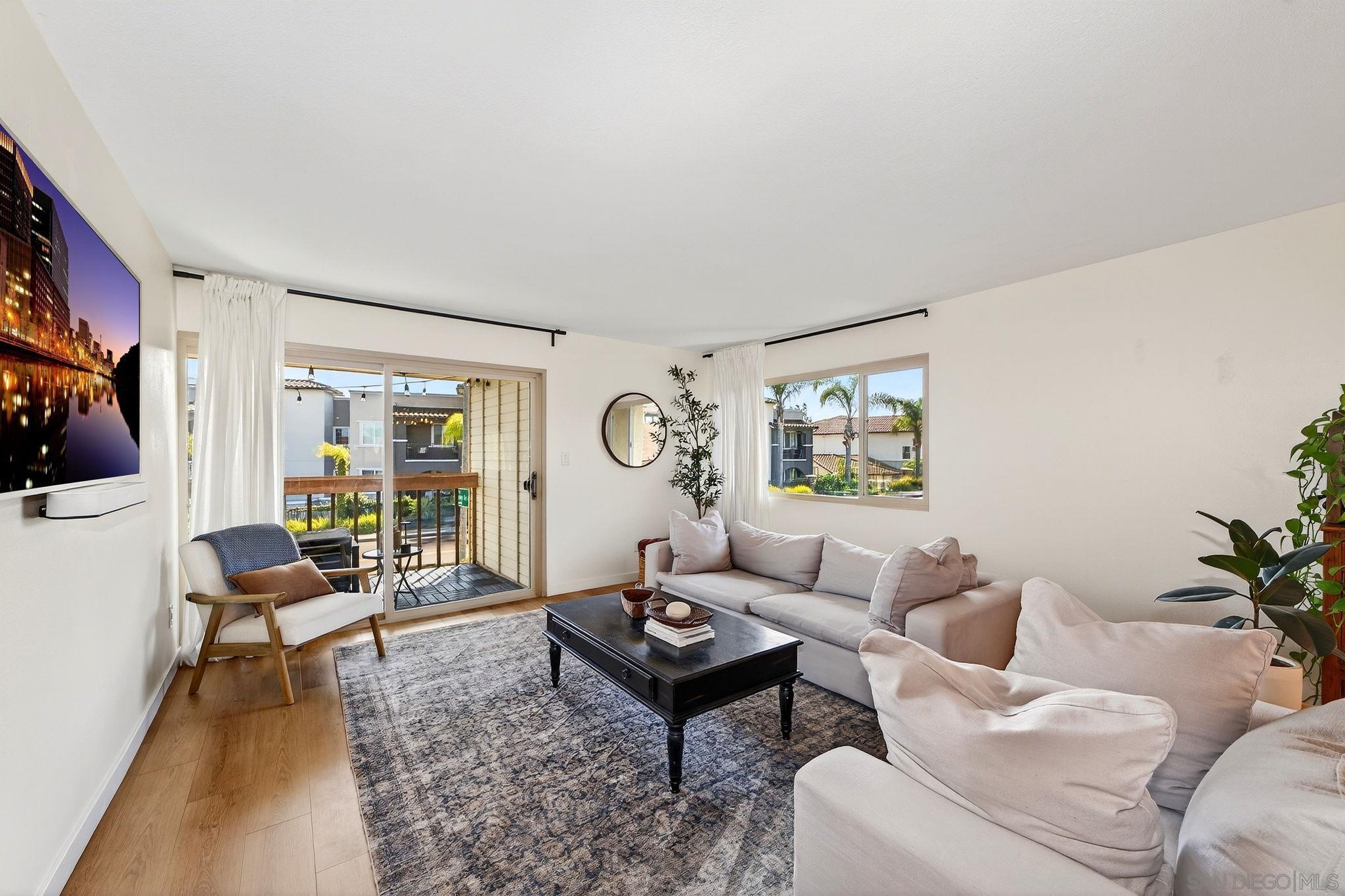 Detail Gallery Image 9 of 35 For 1031  Susana Ct, San Marcos,  CA 92078 - 2 Beds | 2 Baths