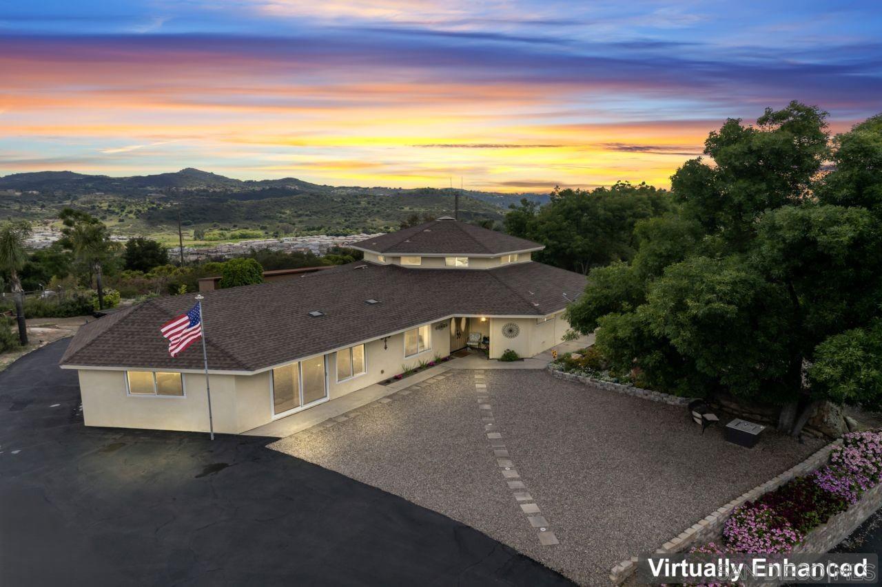 Detail Gallery Image 2 of 60 For 28149  Orange Terrace, Valley Center,  CA 92082 - 4 Beds | 3/1 Baths