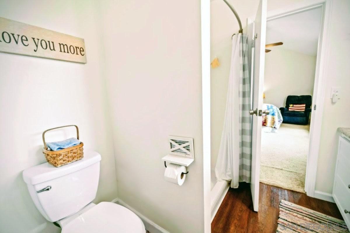 Detail Gallery Image 20 of 60 For 28149  Orange Terrace, Valley Center,  CA 92082 - 4 Beds | 3/1 Baths