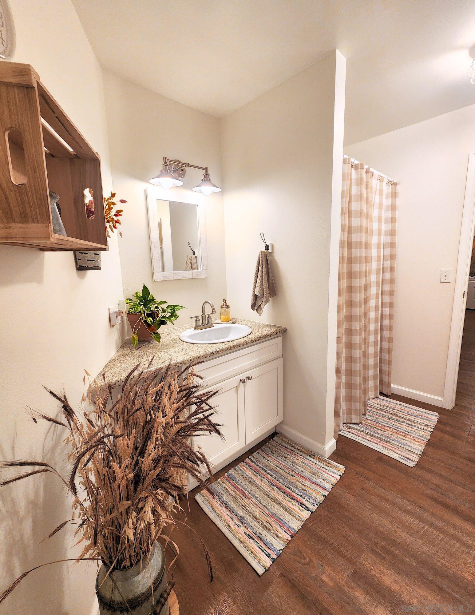 Detail Gallery Image 28 of 60 For 28149  Orange Terrace, Valley Center,  CA 92082 - 4 Beds | 3/1 Baths