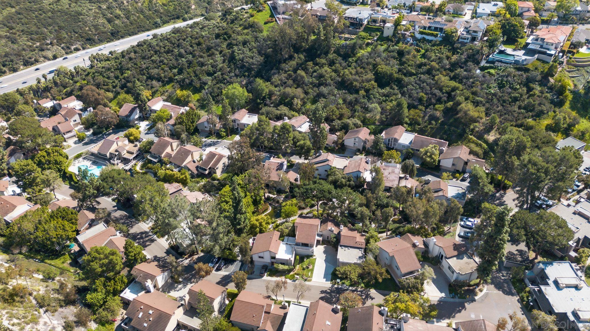 Detail Gallery Image 33 of 33 For 4324  Caminito De La Escena, San Diego,  CA 92108 - 4 Beds | 3 Baths