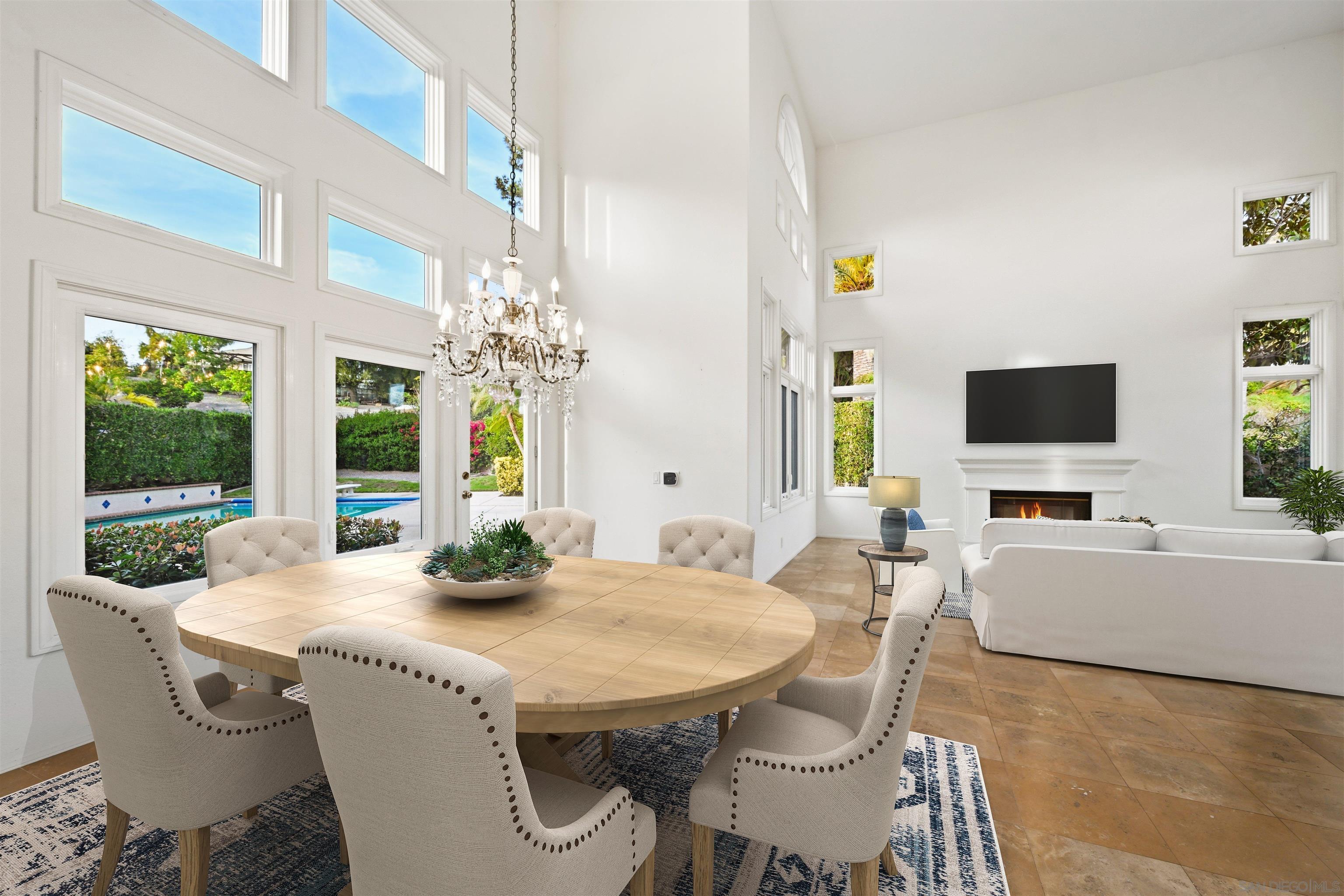 Detail Gallery Image 11 of 53 For 516  Camino Bailen, Escondido,  CA 92029 - 5 Beds | 4/1 Baths