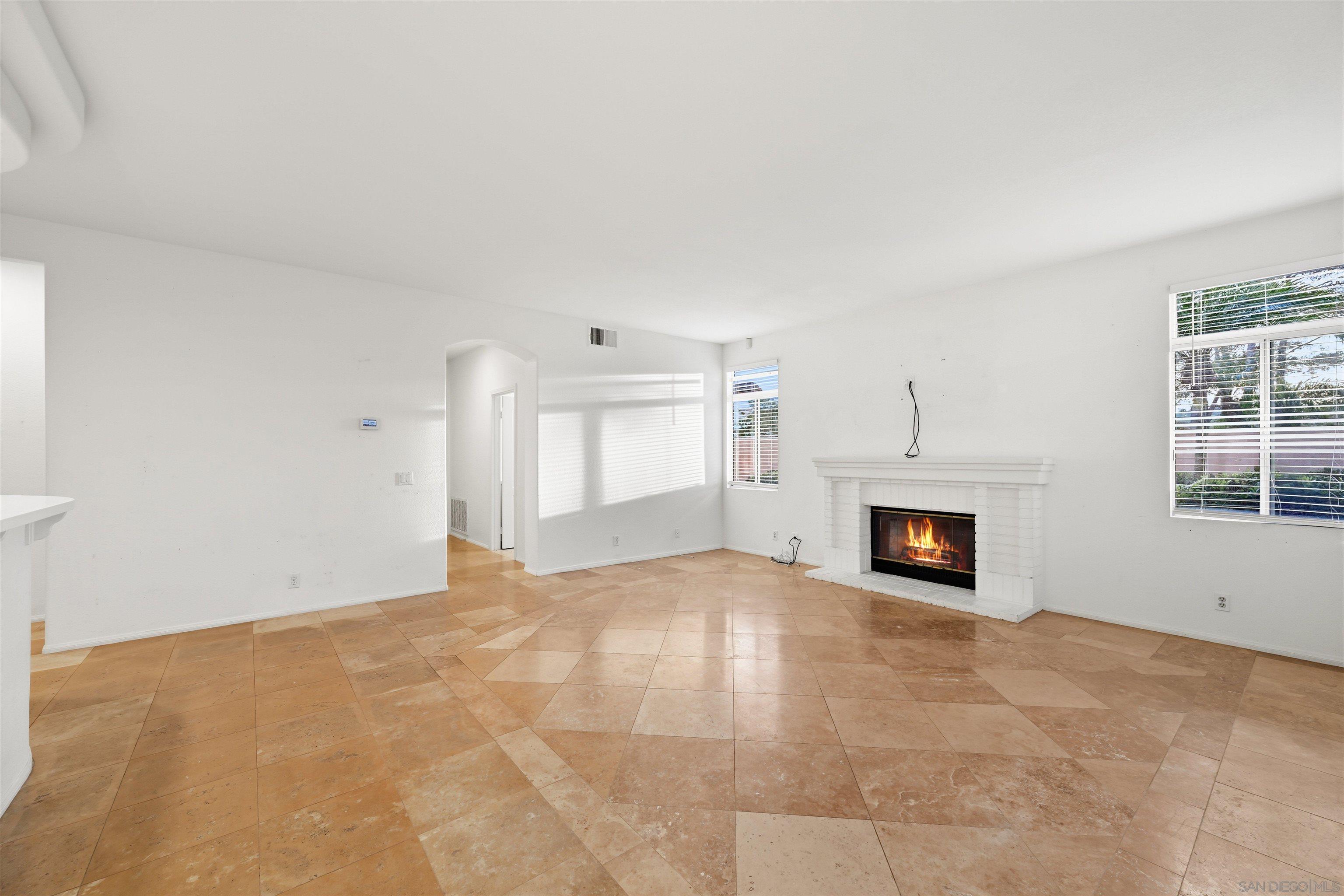 Detail Gallery Image 21 of 53 For 516  Camino Bailen, Escondido,  CA 92029 - 5 Beds | 4/1 Baths