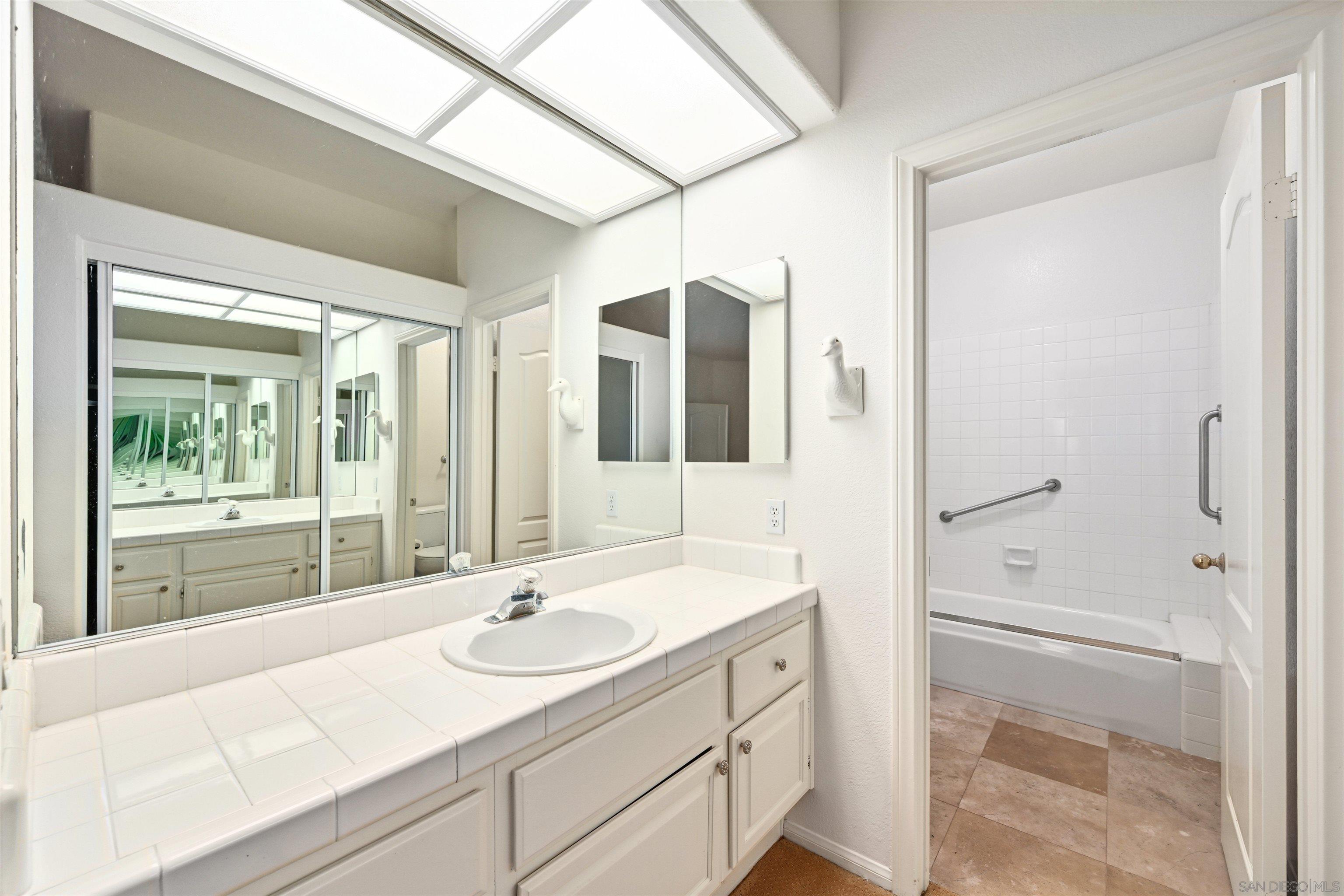 Detail Gallery Image 29 of 53 For 516  Camino Bailen, Escondido,  CA 92029 - 5 Beds | 4/1 Baths