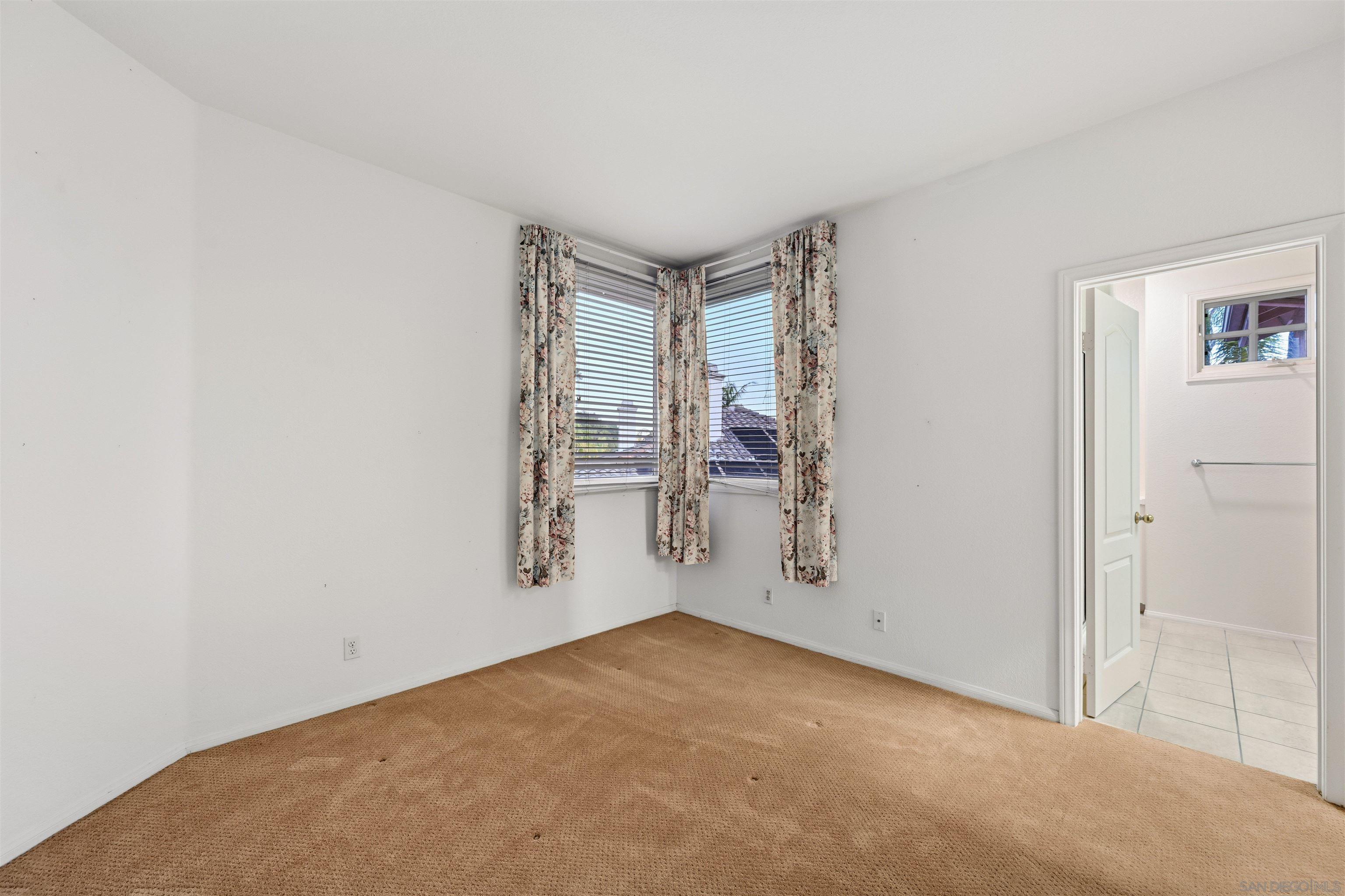 Detail Gallery Image 35 of 53 For 516  Camino Bailen, Escondido,  CA 92029 - 5 Beds | 4/1 Baths