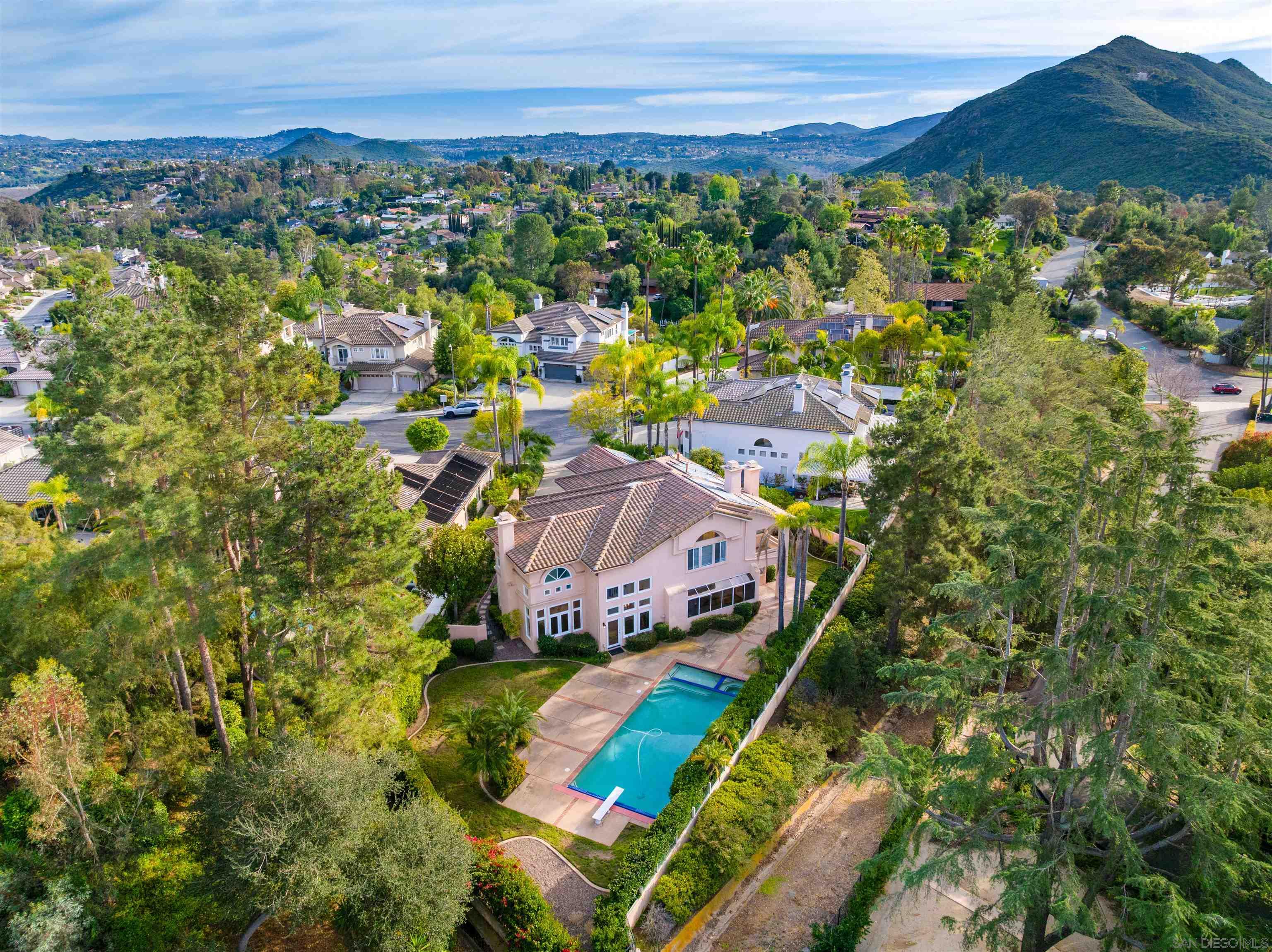 Detail Gallery Image 42 of 53 For 516  Camino Bailen, Escondido,  CA 92029 - 5 Beds | 4/1 Baths