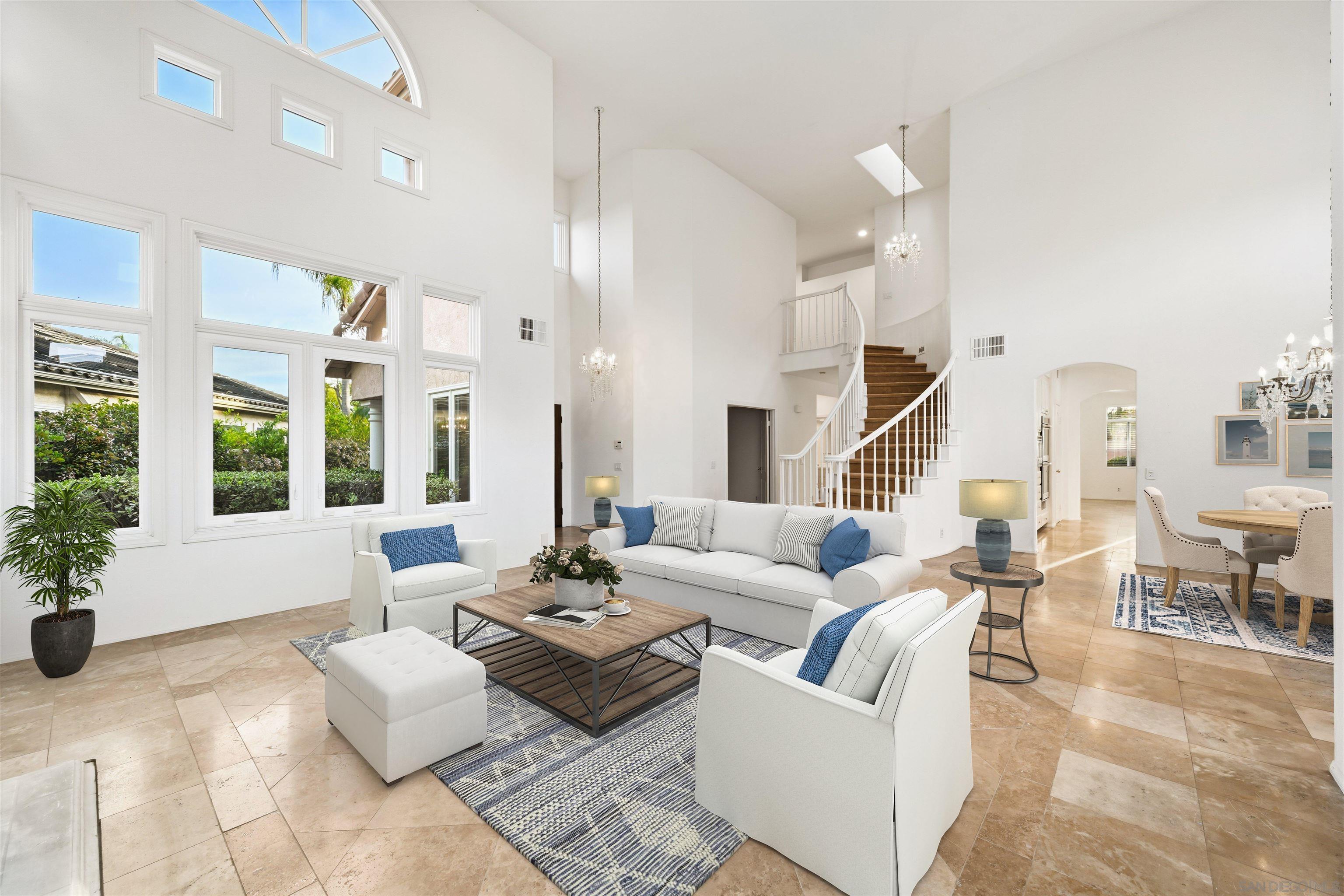 Detail Gallery Image 7 of 53 For 516  Camino Bailen, Escondido,  CA 92029 - 5 Beds | 4/1 Baths