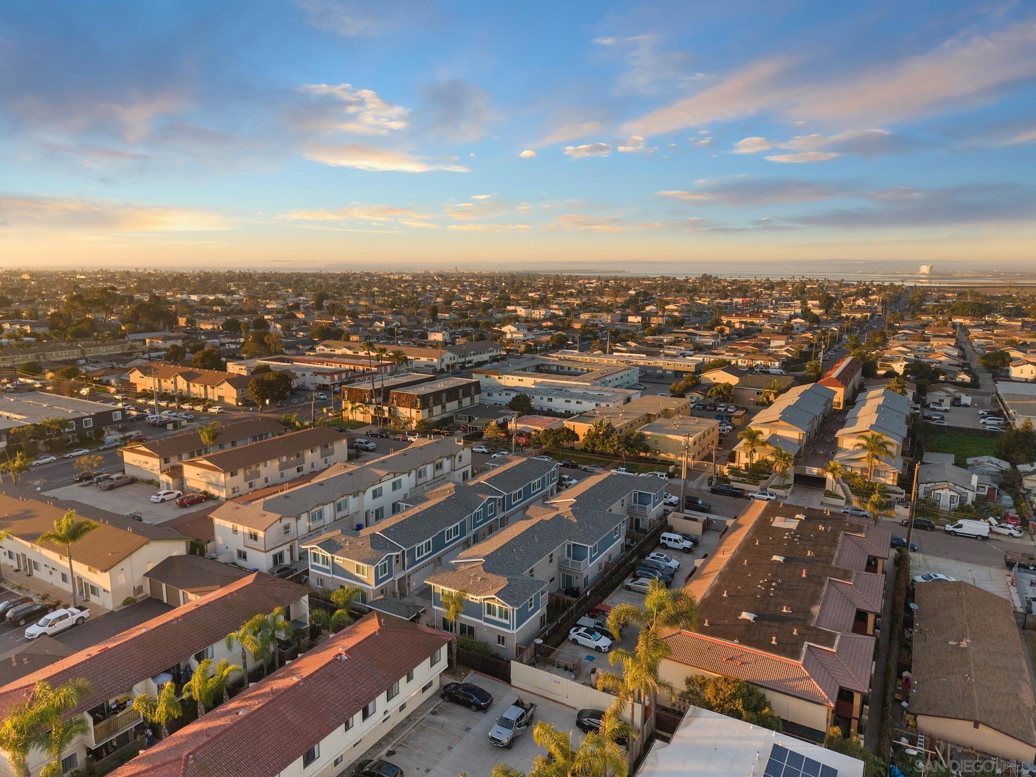 Detail Gallery Image 29 of 61 For 1341  Holly Ave, Imperial Beach,  CA 91932 - 3 Beds | 2/1 Baths