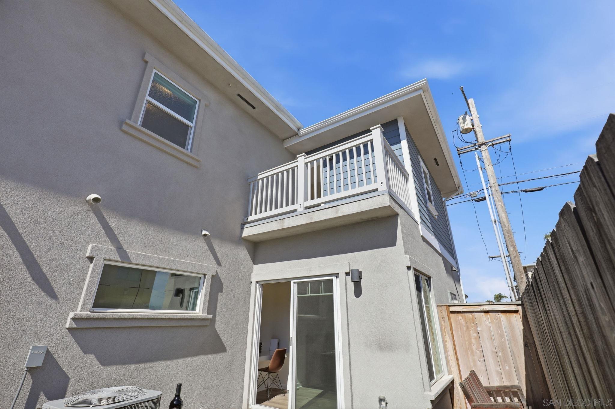Detail Gallery Image 30 of 61 For 1341  Holly Ave, Imperial Beach,  CA 91932 - 3 Beds | 2/1 Baths