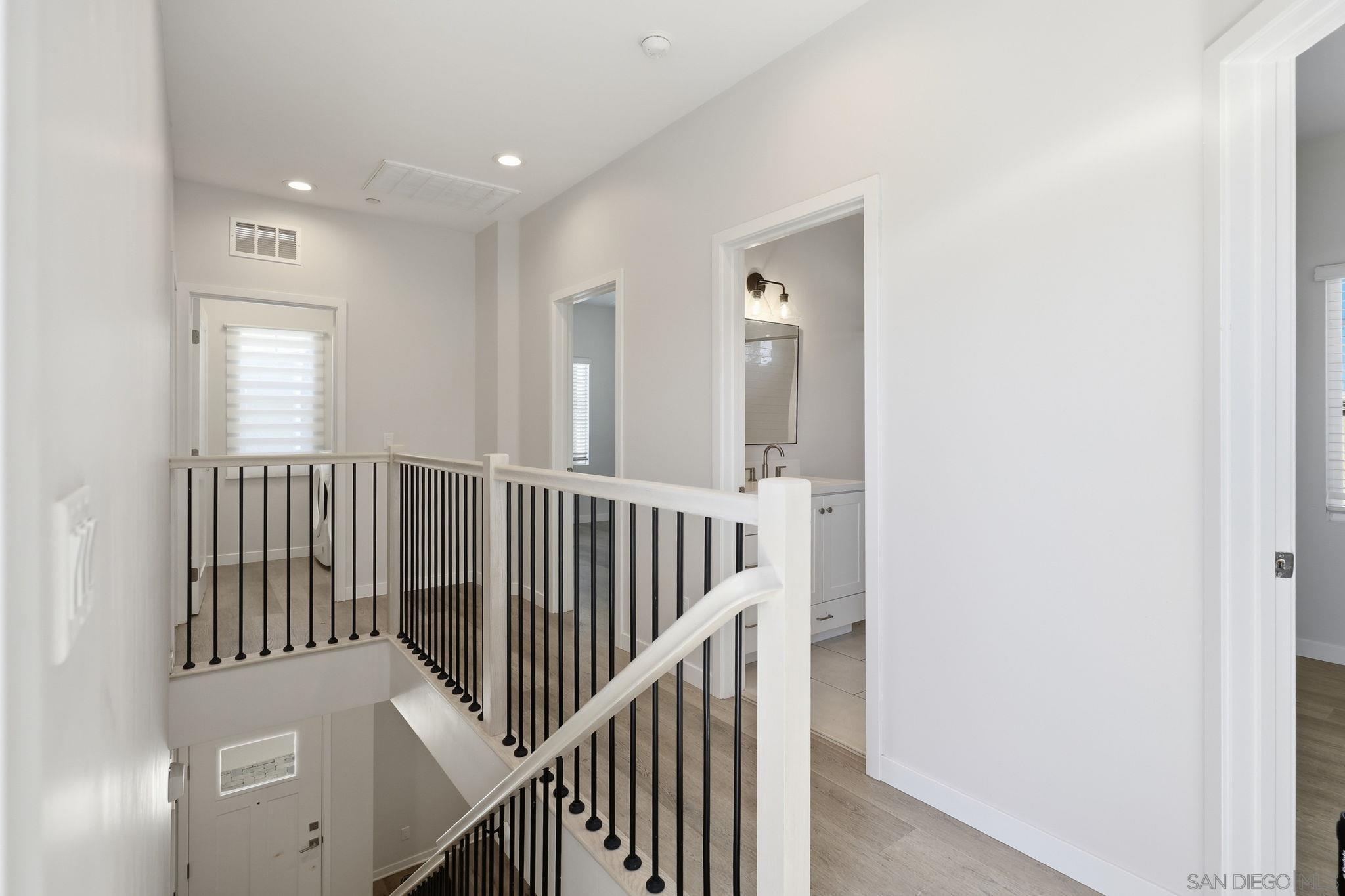 Detail Gallery Image 33 of 61 For 1341  Holly Ave, Imperial Beach,  CA 91932 - 3 Beds | 2/1 Baths