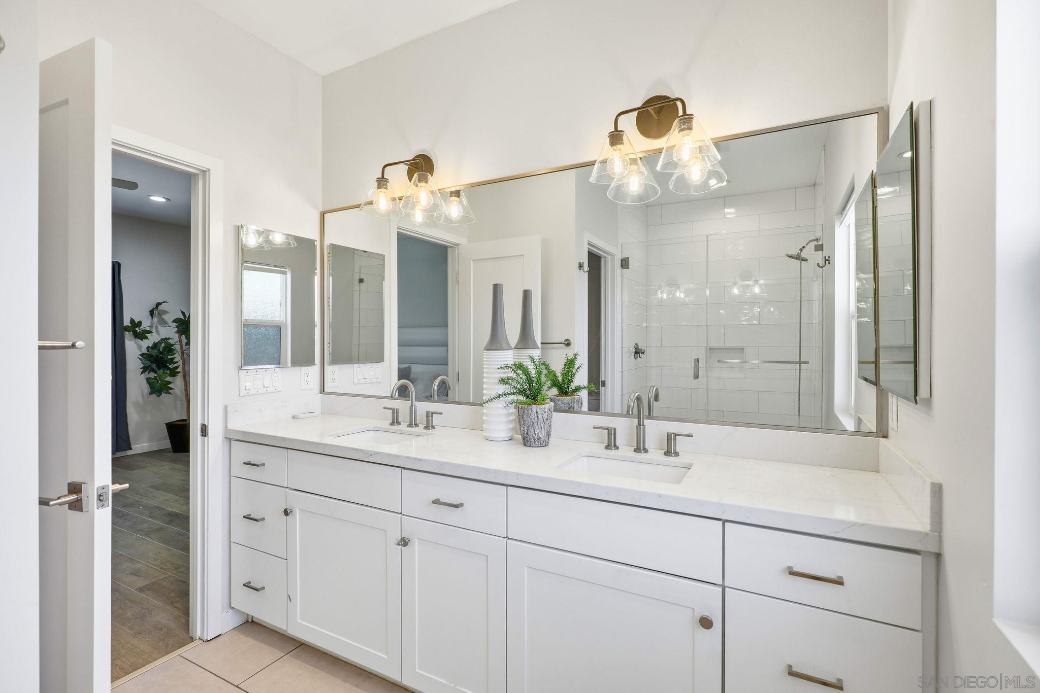 Detail Gallery Image 38 of 61 For 1341  Holly Ave, Imperial Beach,  CA 91932 - 3 Beds | 2/1 Baths