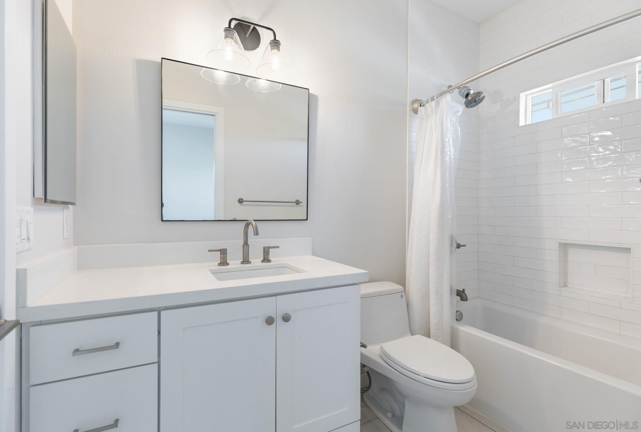 Detail Gallery Image 50 of 61 For 1341  Holly Ave, Imperial Beach,  CA 91932 - 3 Beds | 2/1 Baths