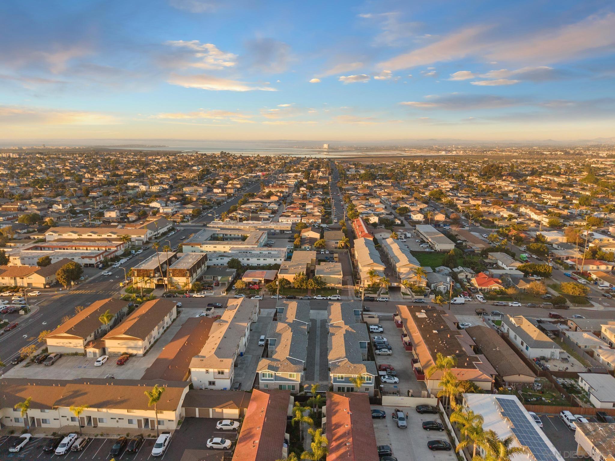Detail Gallery Image 56 of 61 For 1341  Holly Ave, Imperial Beach,  CA 91932 - 3 Beds | 2/1 Baths