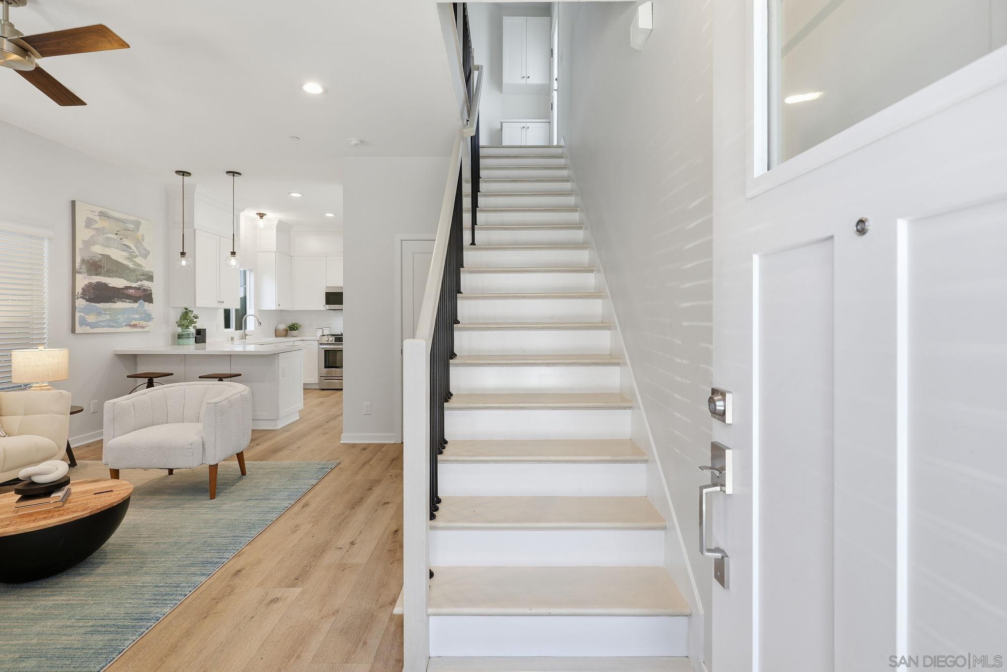 Detail Gallery Image 7 of 61 For 1341  Holly Ave, Imperial Beach,  CA 91932 - 3 Beds | 2/1 Baths