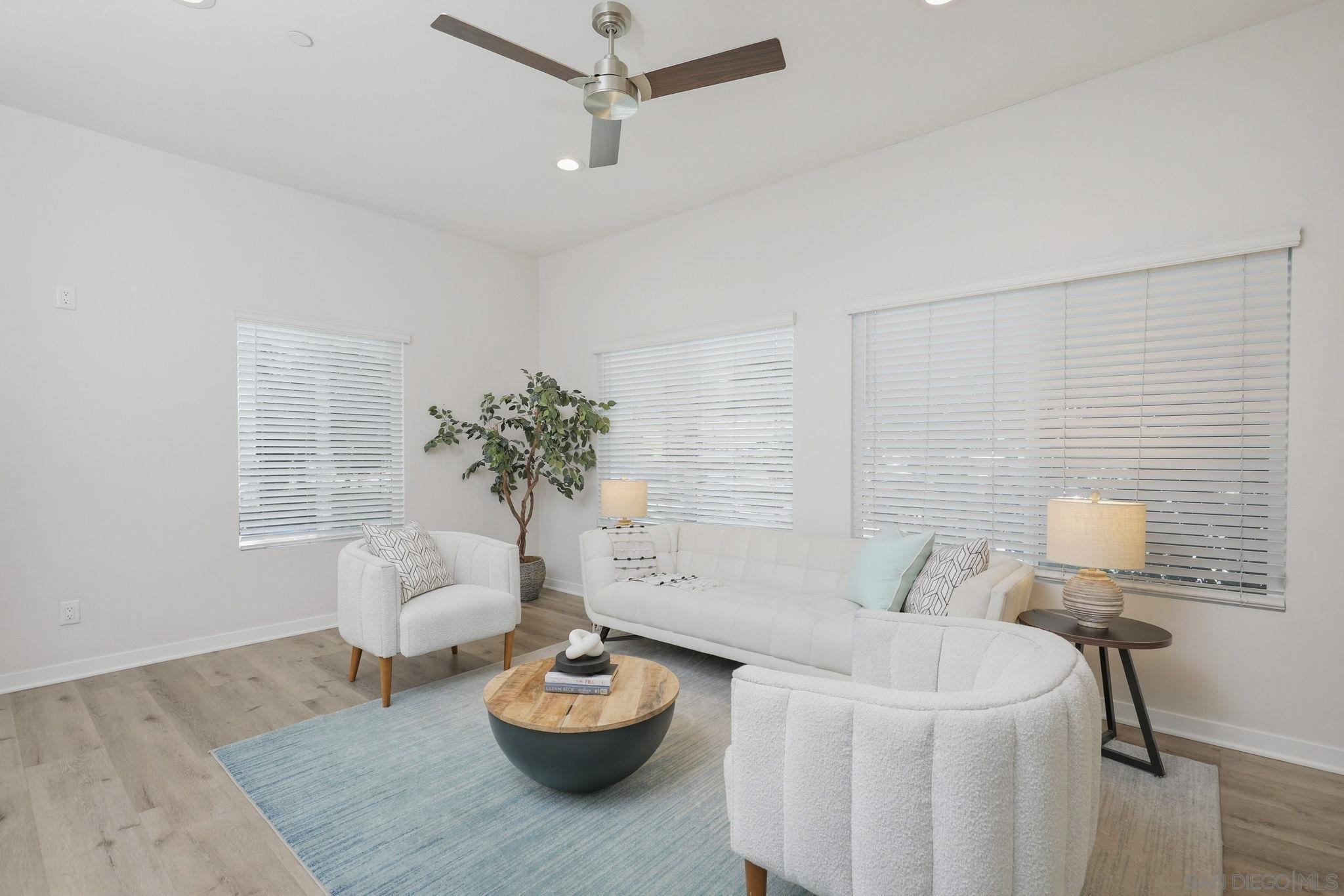 Detail Gallery Image 9 of 61 For 1341  Holly Ave, Imperial Beach,  CA 91932 - 3 Beds | 2/1 Baths