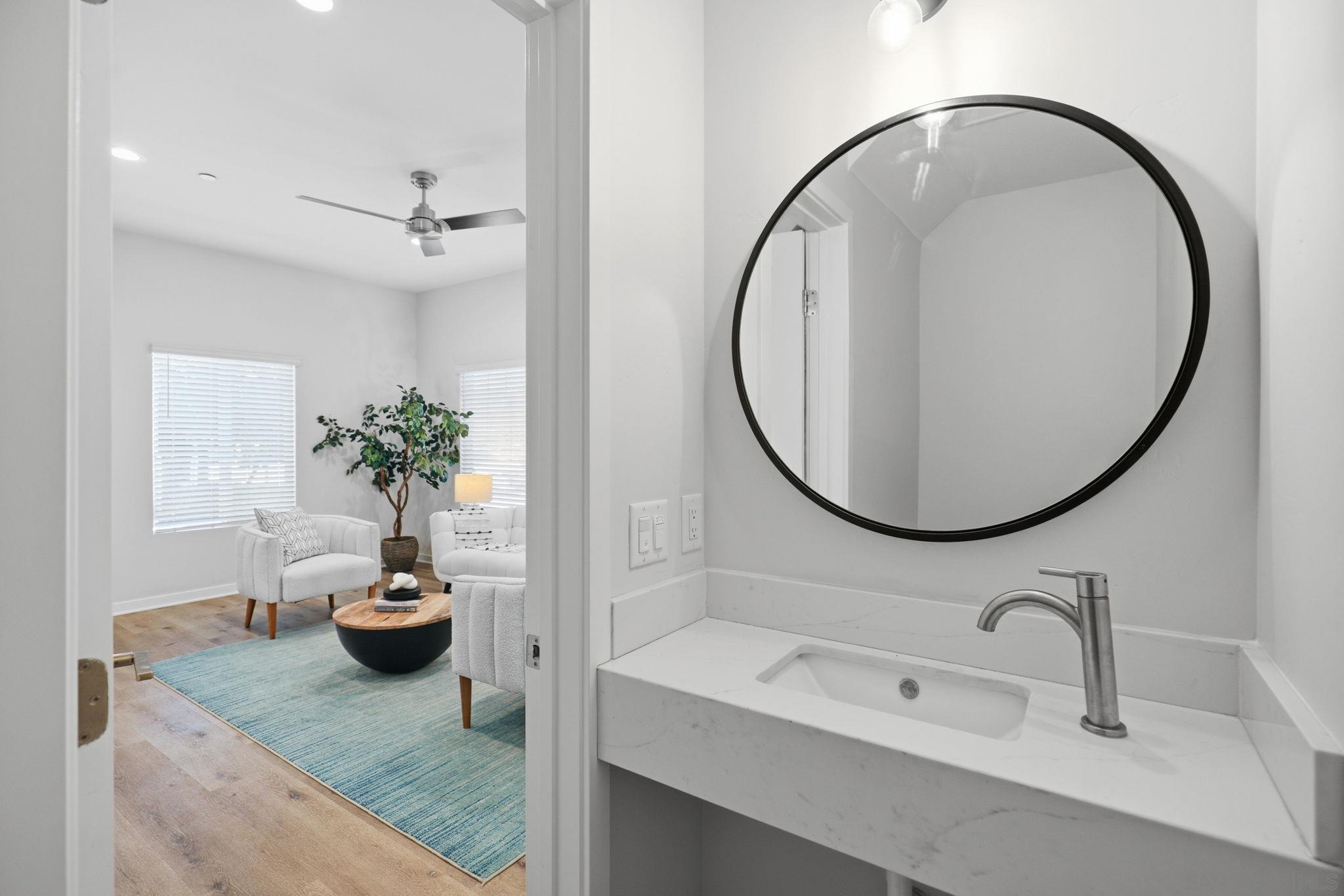 Detail Gallery Image 10 of 61 For 1341  Holly Ave, Imperial Beach,  CA 91932 - 3 Beds | 2/1 Baths