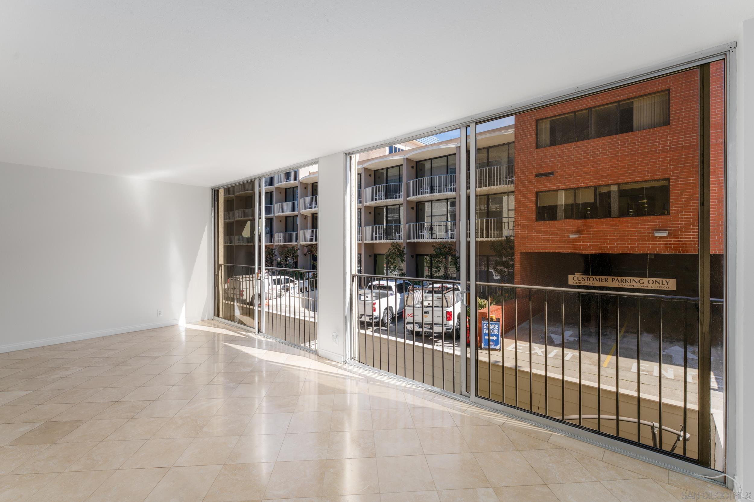 Detail Gallery Image 13 of 32 For 7811  Eads Avenue  #206,  La Jolla,  CA 92037 - 1 Beds | 1 Baths