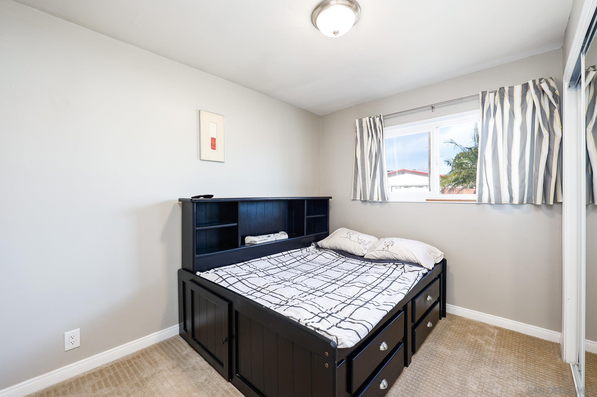 Detail Gallery Image 20 of 35 For 5051  Canosa Ave, San Diego,  CA 92117 - 4 Beds | 2 Baths