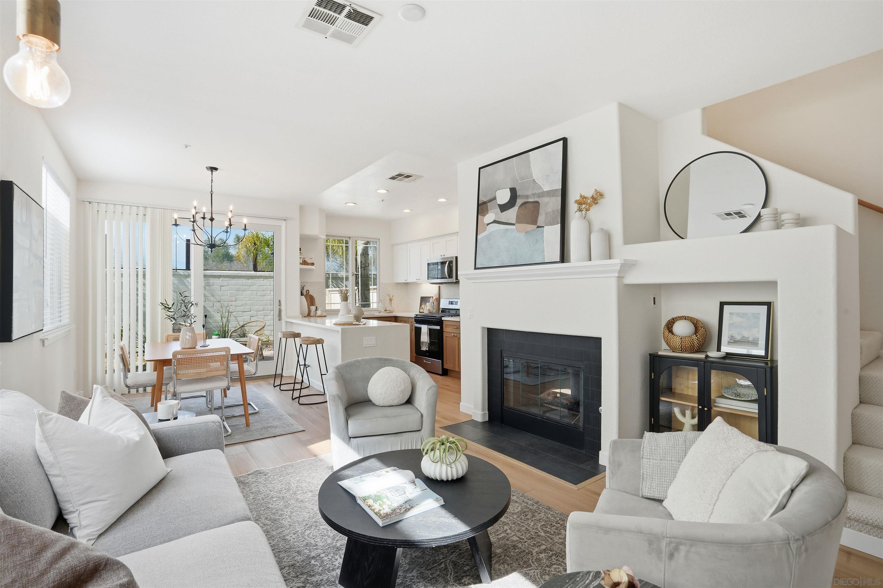 Detail Gallery Image 9 of 25 For 370  Carmel Creeper Place, Encinitas,  CA 92024 - 2 Beds | 2/1 Baths