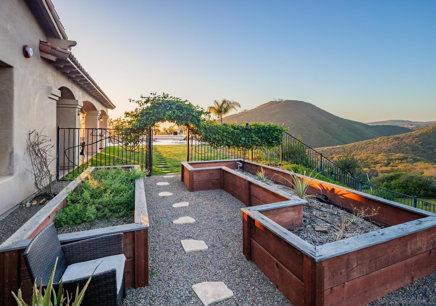 Detail Gallery Image 36 of 39 For 7718  Camino Sin Puente, Rancho Santa Fe,  CA 92067 - 5 Beds | 4/1 Baths