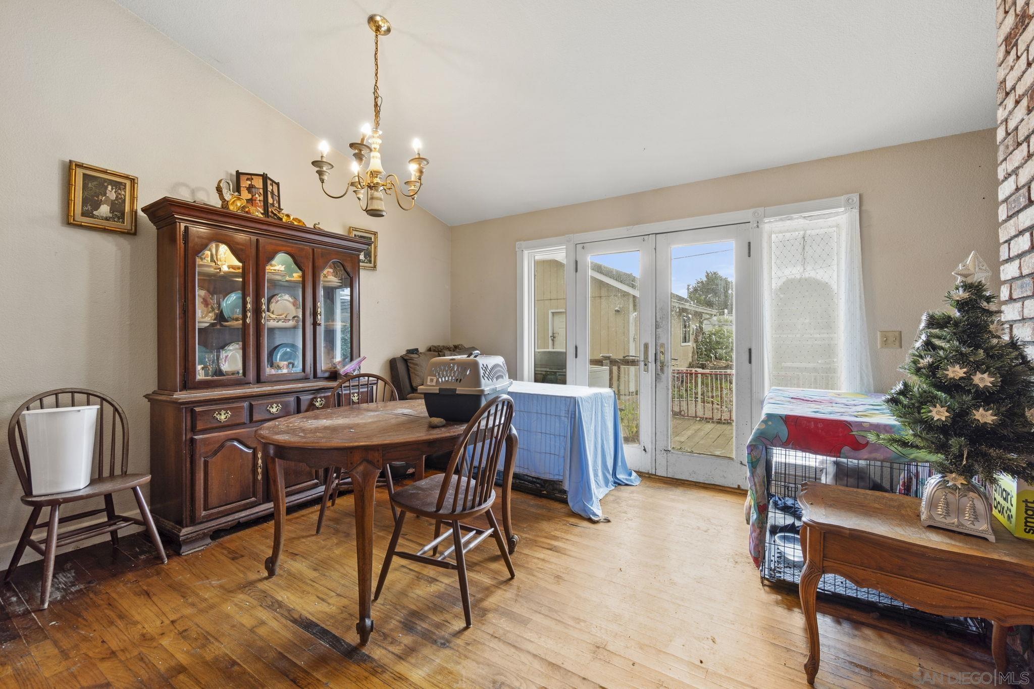 Detail Gallery Image 6 of 17 For 1297  Atterberry Ln, Fortuna,  CA 95540 - 3 Beds | 2 Baths