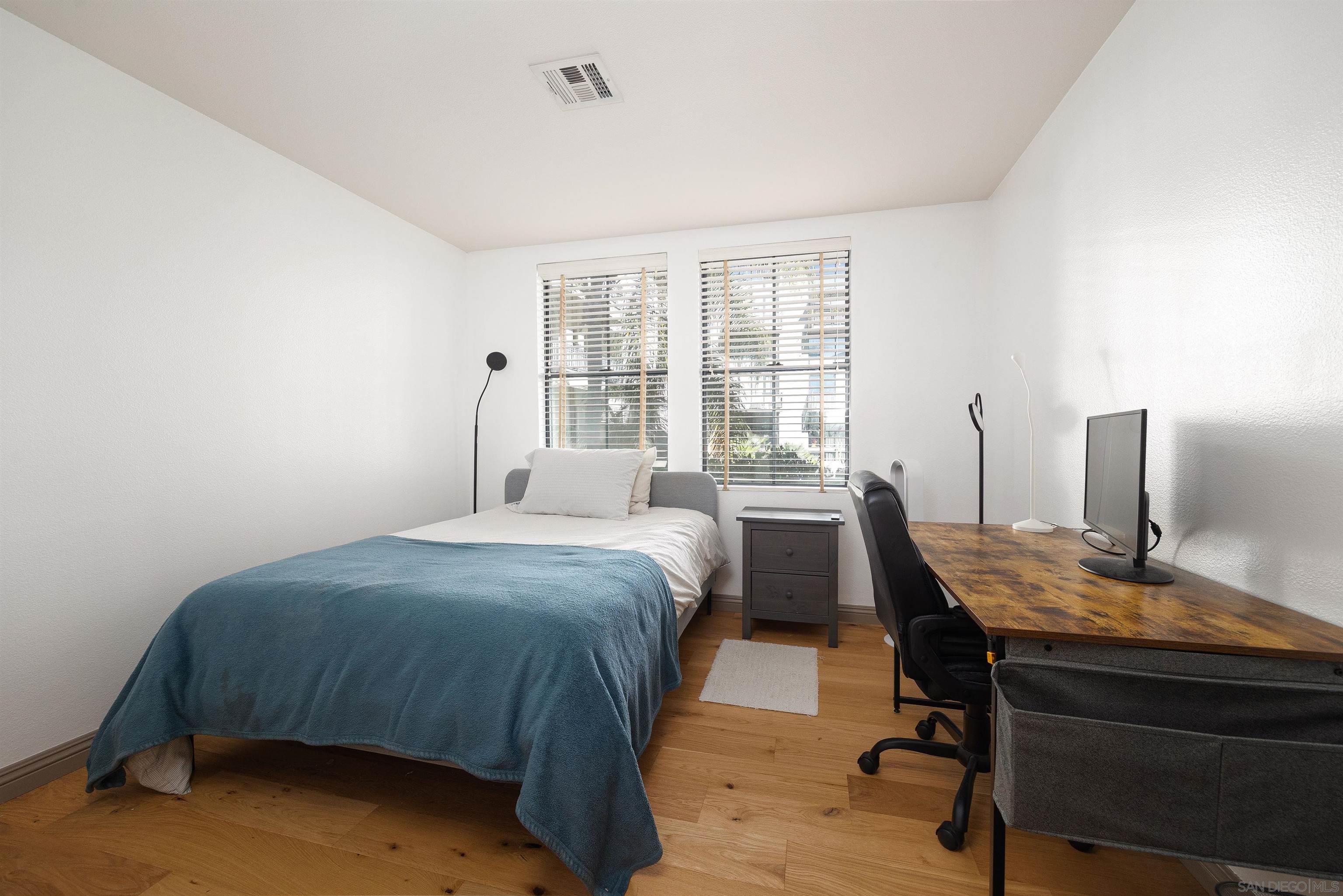 Detail Gallery Image 11 of 25 For 1750  Kettner Blvd  #107,  San Diego,  CA 92101 - 2 Beds | 2/1 Baths