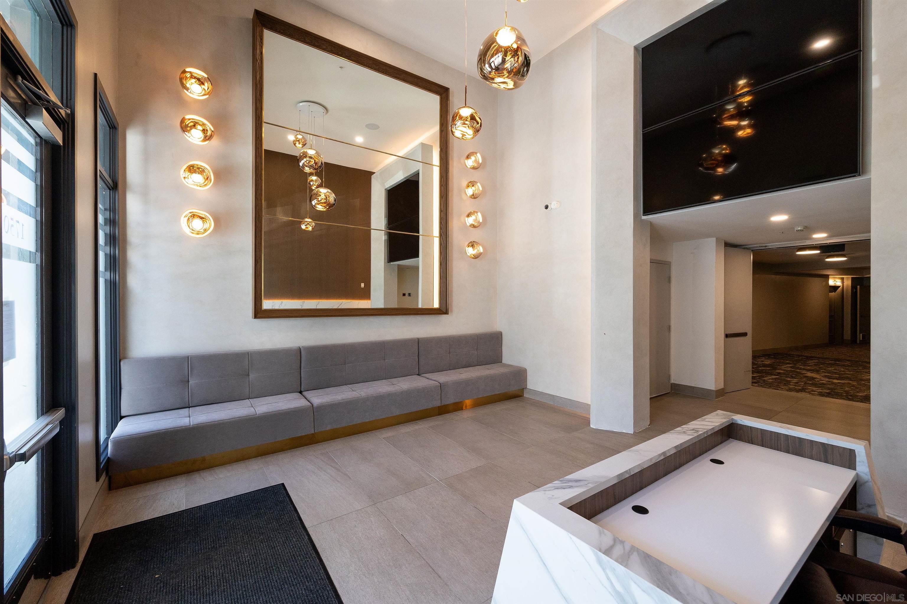 Detail Gallery Image 22 of 25 For 1750  Kettner Blvd  #107,  San Diego,  CA 92101 - 2 Beds | 2/1 Baths