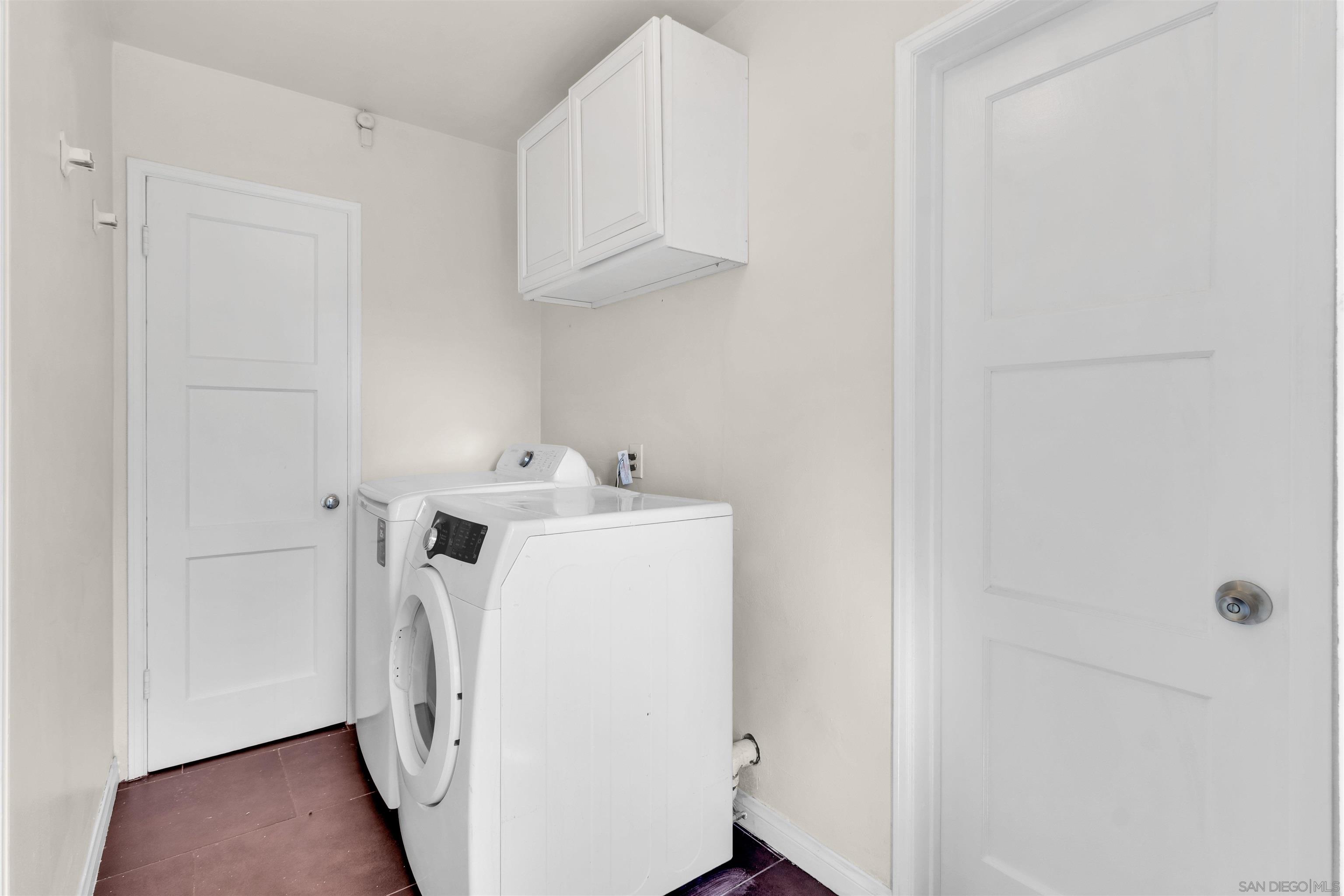 Detail Gallery Image 13 of 38 For 4985  Lucille Dr, San Diego,  CA 92115 - 3 Beds | 2 Baths