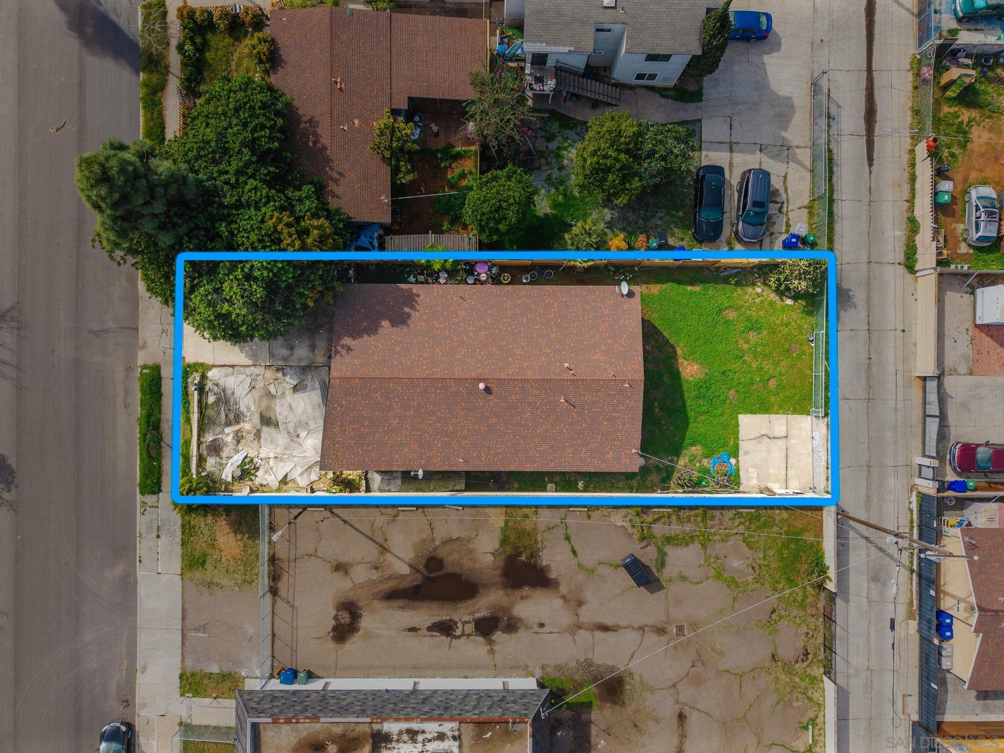 Detail Gallery Image 5 of 11 For 2956-58  Clay Ave, San Diego,  CA 92113 - – Beds | – Baths