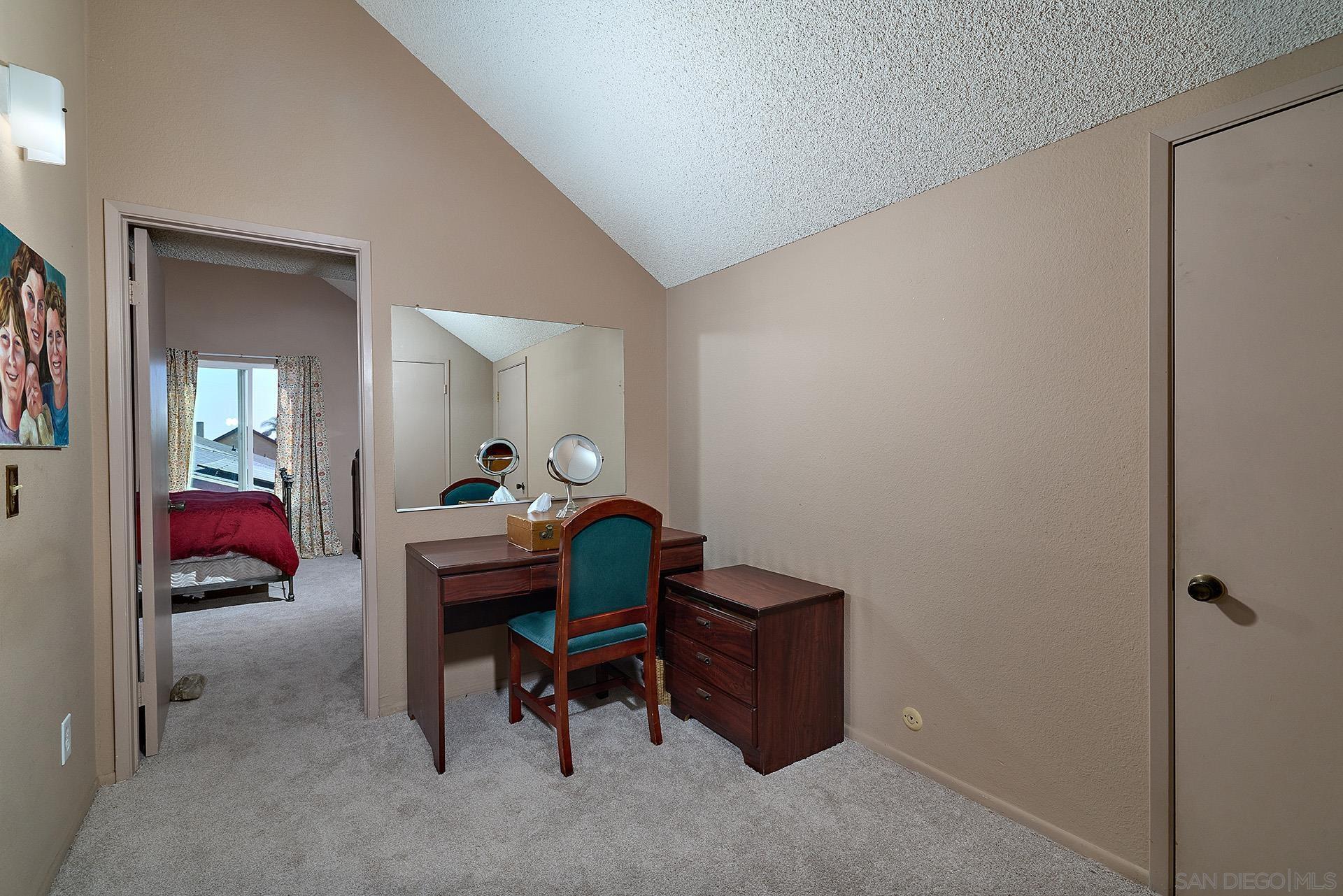 Detail Gallery Image 16 of 41 For 4116  Chasin St, Oceanside,  CA 92056 - 4 Beds | 2/1 Baths