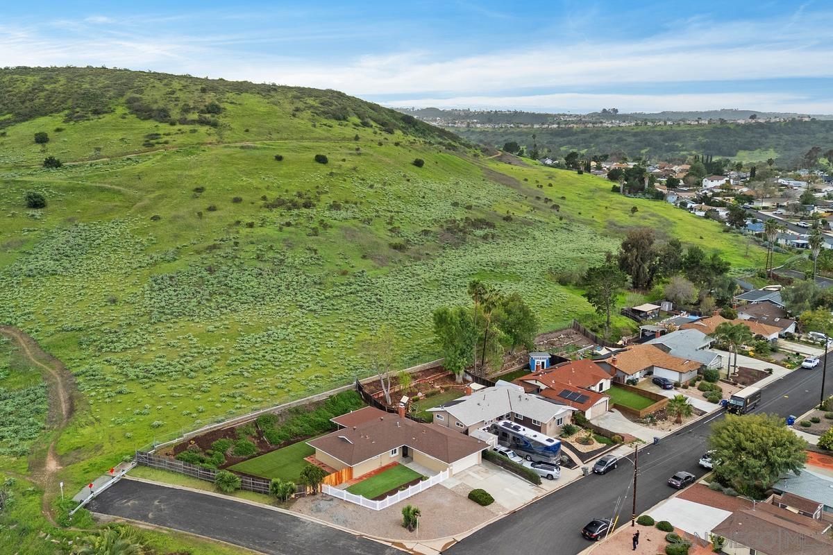 Detail Gallery Image 38 of 39 For 12545  Buckskin Trail, Poway,  CA 92064 - 4 Beds | 2 Baths