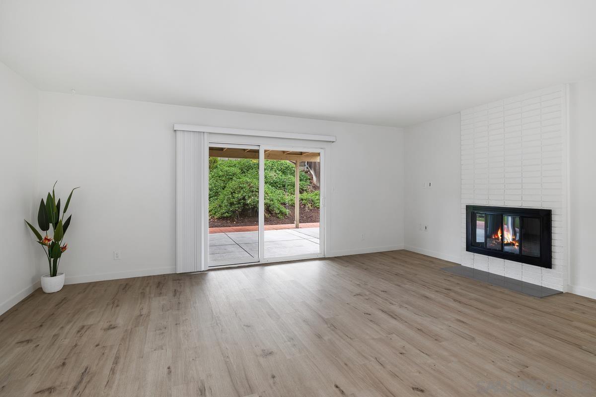 Detail Gallery Image 8 of 39 For 12545  Buckskin Trail, Poway,  CA 92064 - 4 Beds | 2 Baths