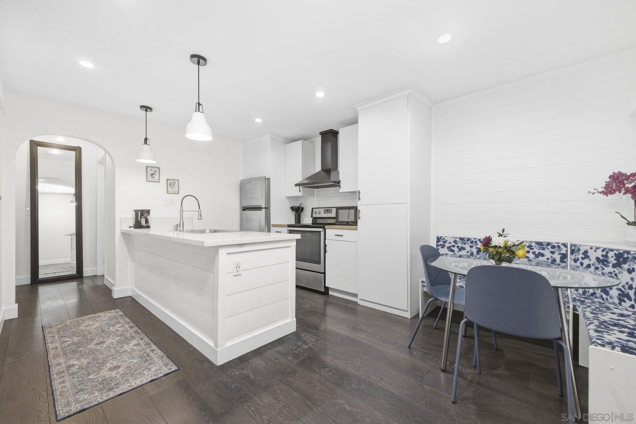 Detail Gallery Image 16 of 51 For 13788  Ruette Le Parc  #D,  Del Mar,  CA 92014 - 1 Beds | 1 Baths