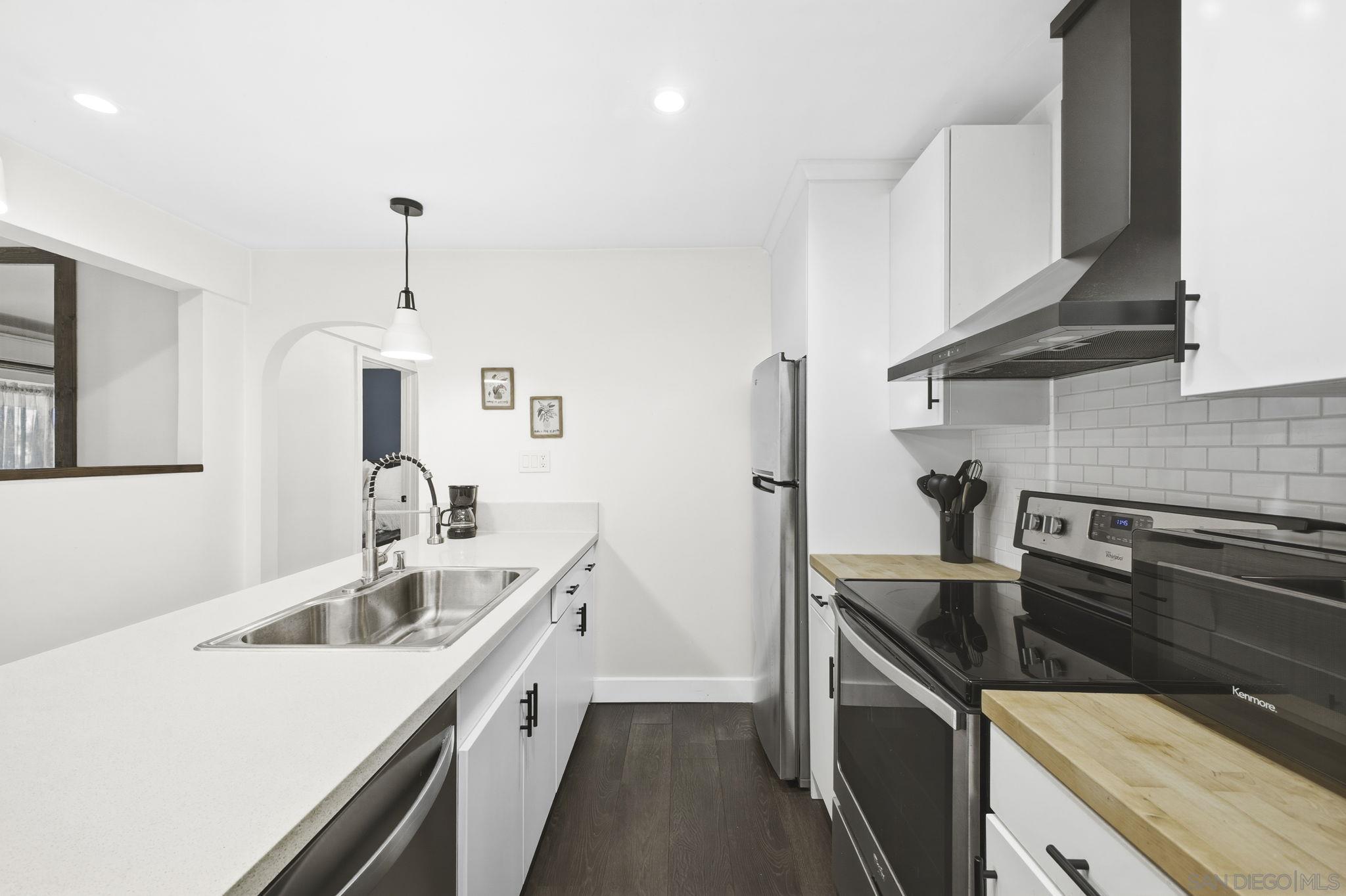 Detail Gallery Image 23 of 51 For 13788  Ruette Le Parc  #D,  Del Mar,  CA 92014 - 1 Beds | 1 Baths