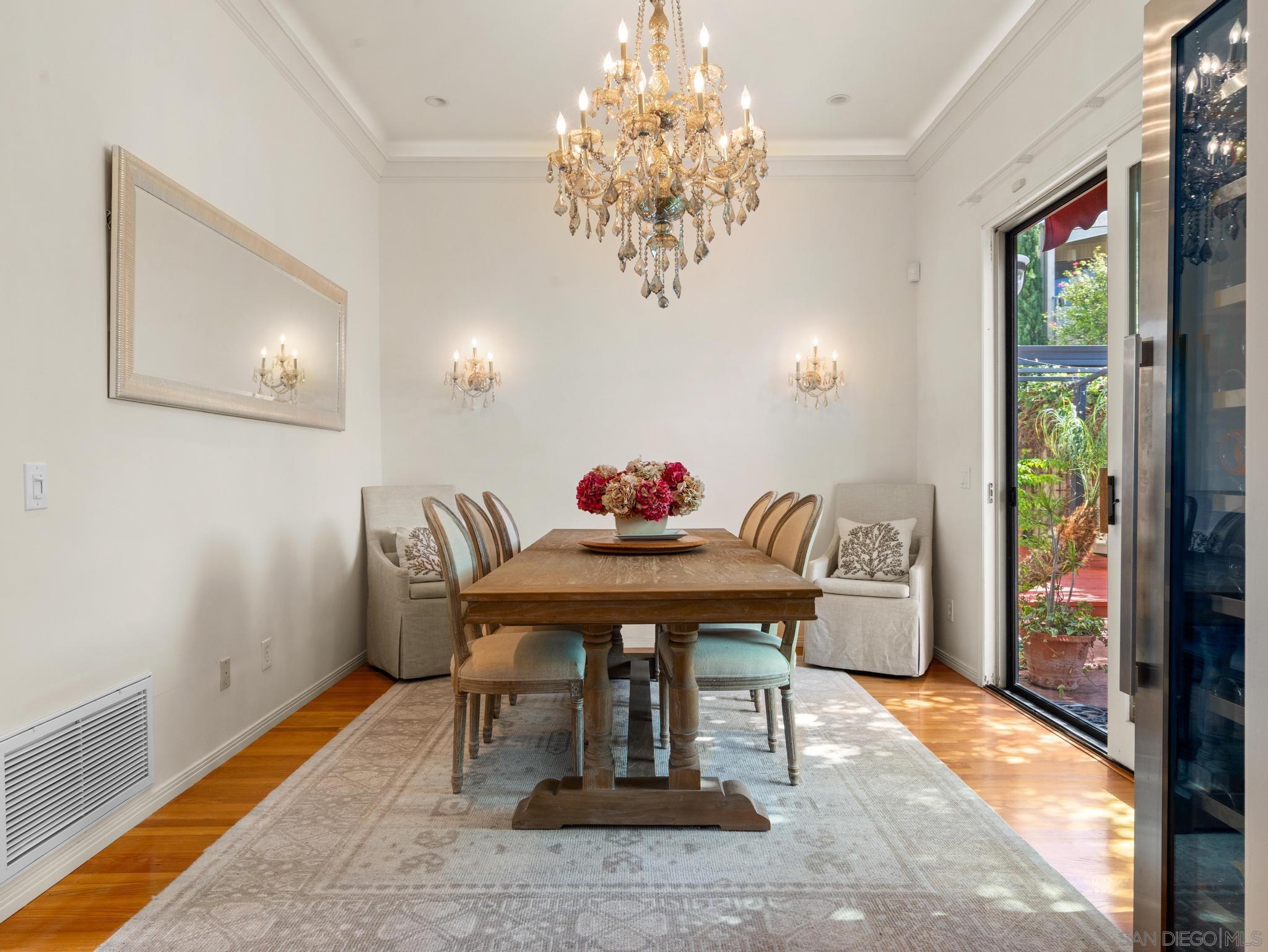 Detail Gallery Image 18 of 67 For 7337  Draper Ave, La Jolla,  CA 92037 - 3 Beds | 3 Baths