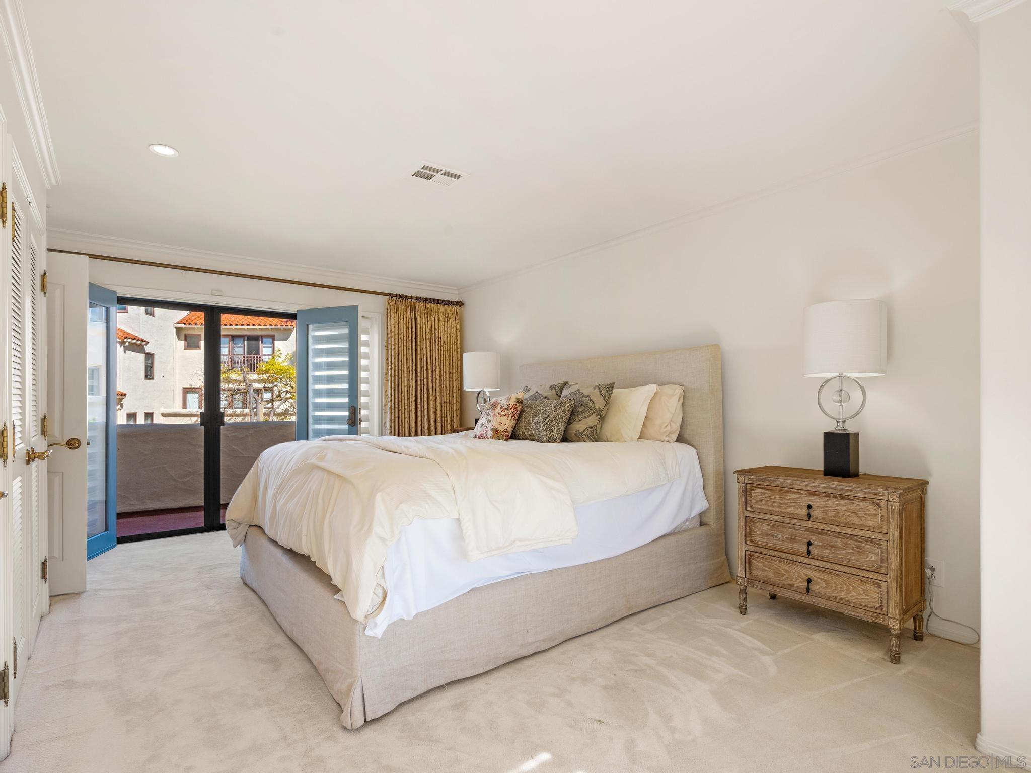 Detail Gallery Image 38 of 67 For 7337  Draper Ave, La Jolla,  CA 92037 - 3 Beds | 3 Baths