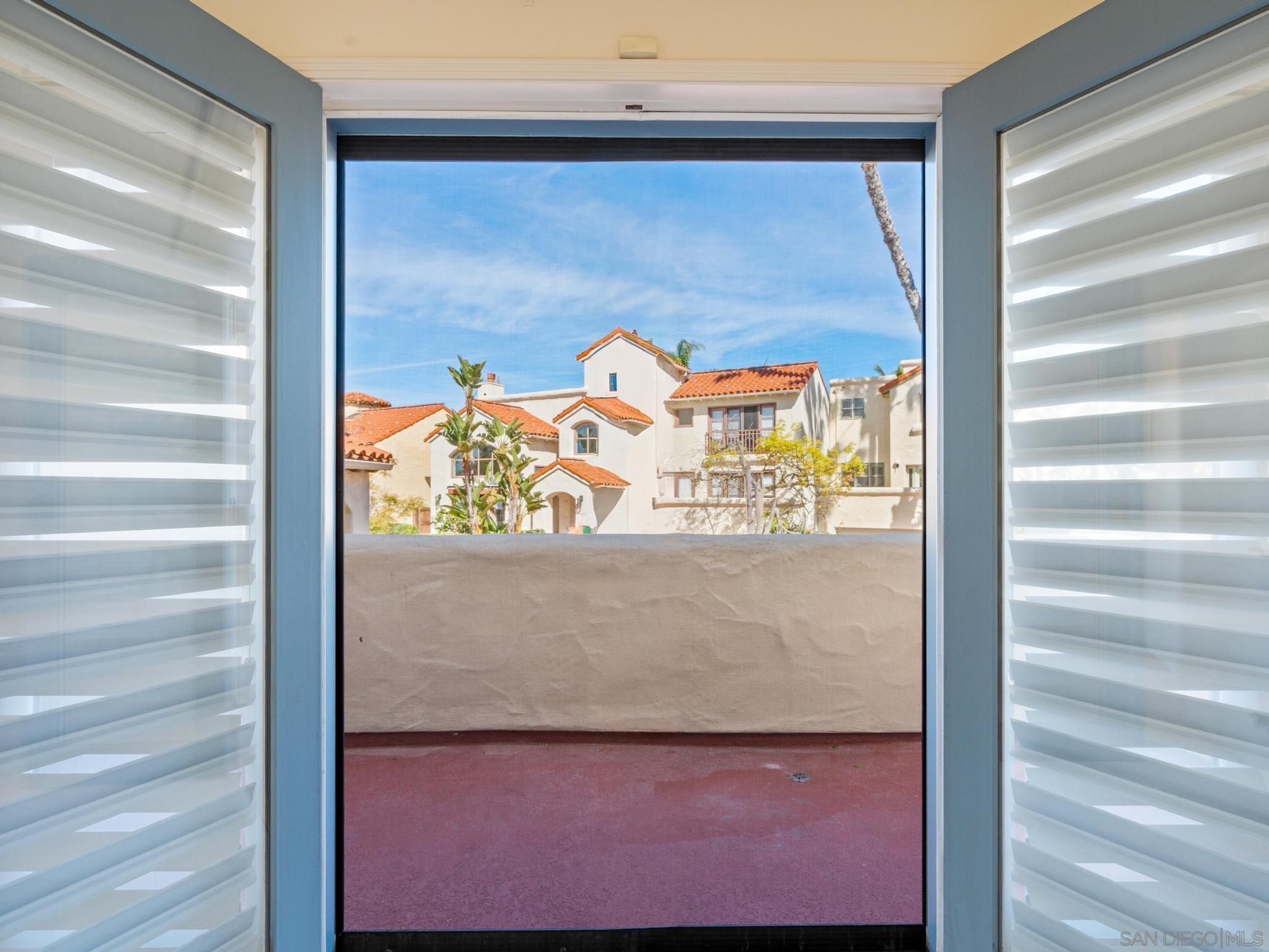 Detail Gallery Image 39 of 67 For 7337  Draper Ave, La Jolla,  CA 92037 - 3 Beds | 3 Baths