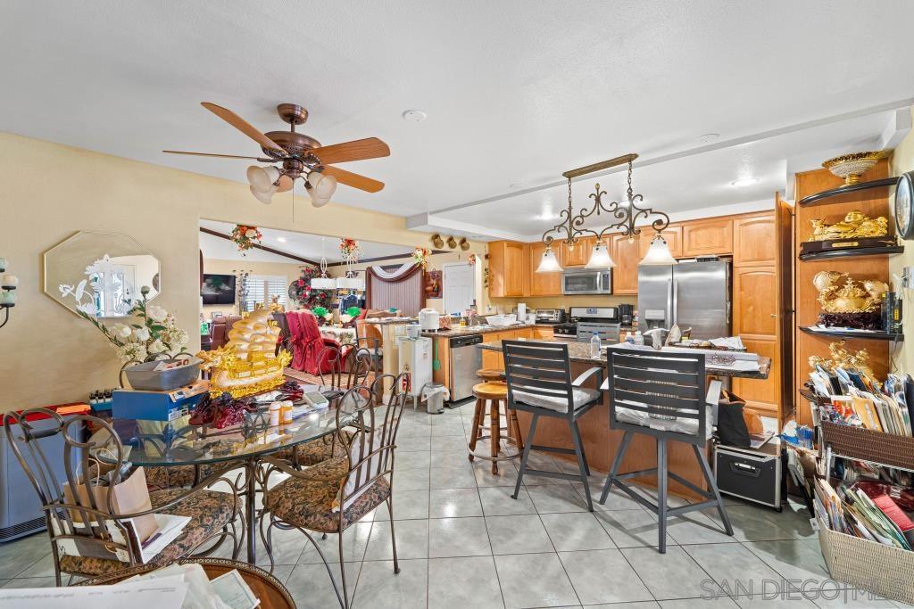 Detail Gallery Image 22 of 30 For 6481  Viewpoint Drive, San Diego,  CA 92139 - 4 Beds | 2/1 Baths