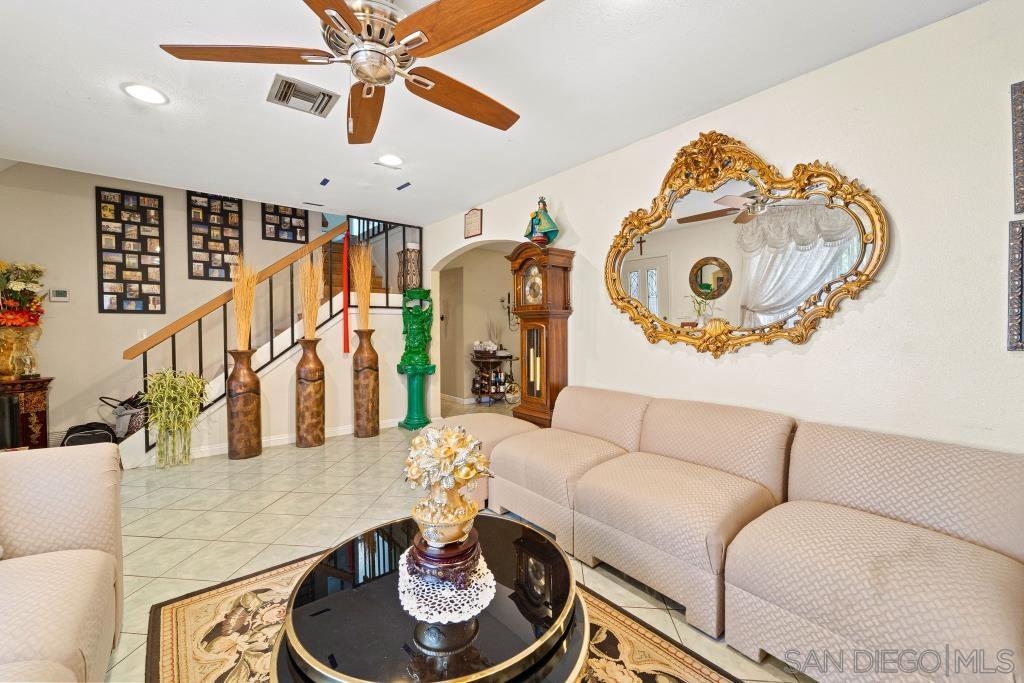 Detail Gallery Image 23 of 30 For 6481  Viewpoint Drive, San Diego,  CA 92139 - 4 Beds | 2/1 Baths