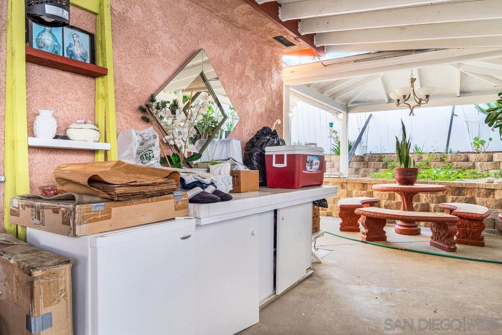 Detail Gallery Image 7 of 30 For 6481  Viewpoint Drive, San Diego,  CA 92139 - 4 Beds | 2/1 Baths